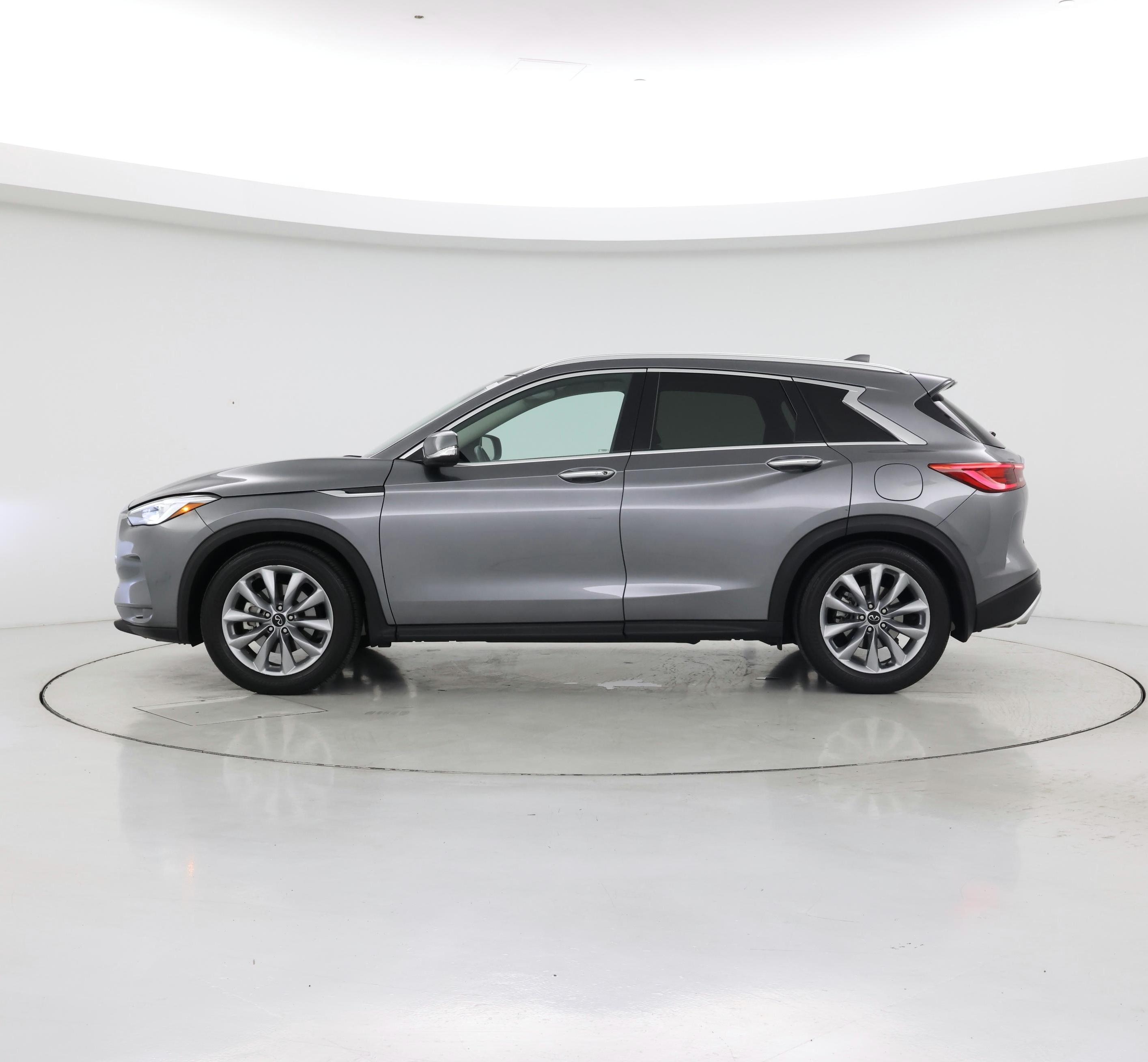 Thumbnail: 2020 INFINITI QX50 - 3