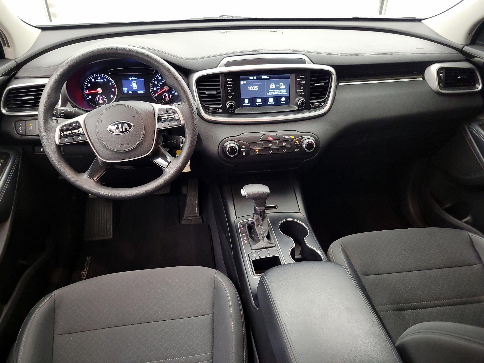 Thumbnail: 2020 Kia Sorento - 9