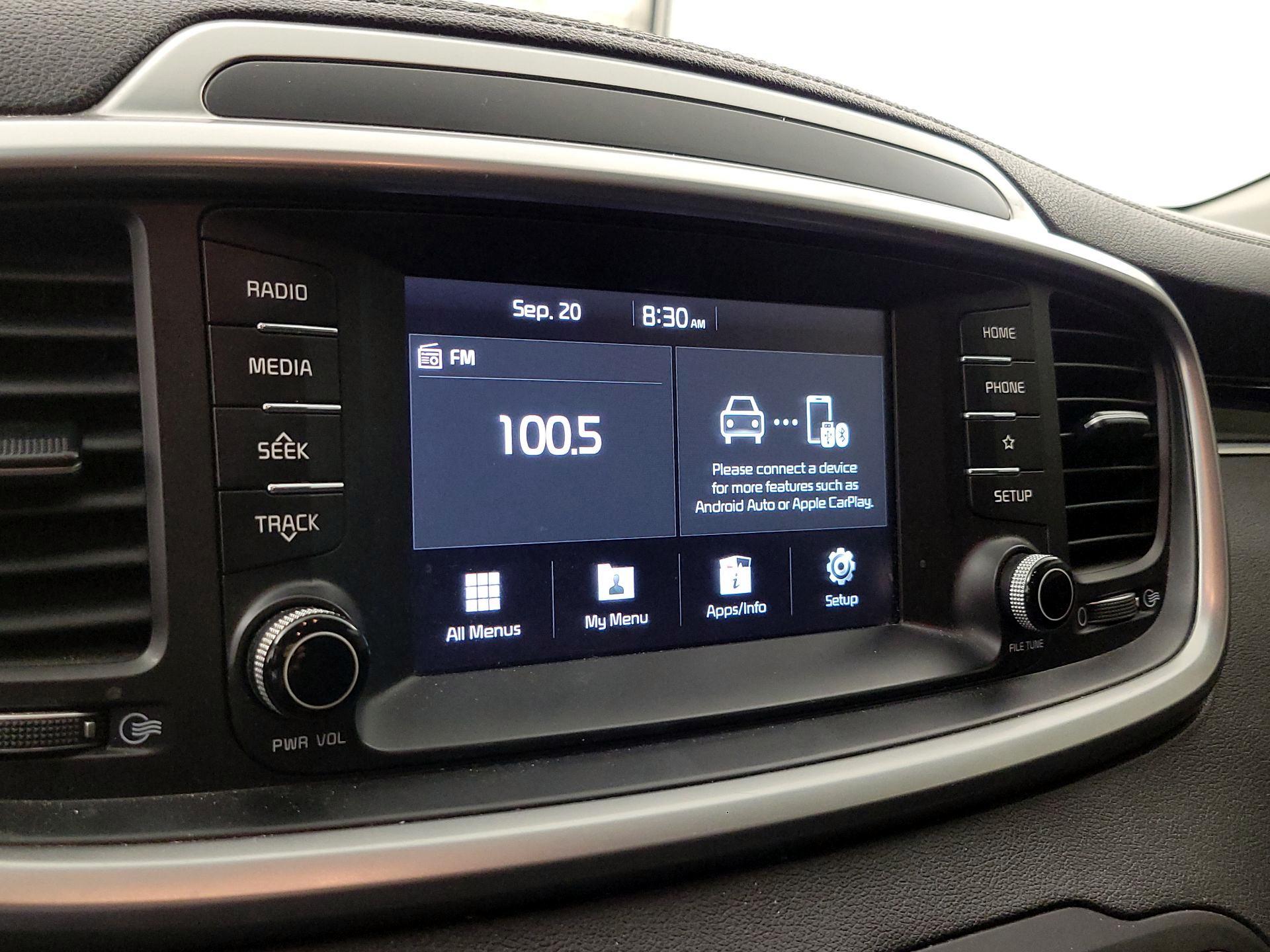 Thumbnail: 2020 Kia Sorento - 15