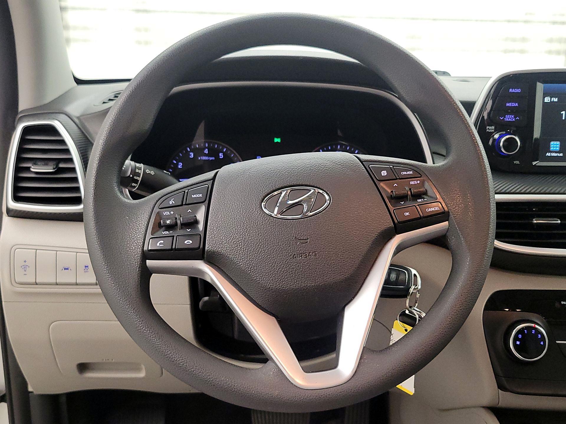 Thumbnail: 2020 Hyundai Tucson - 10