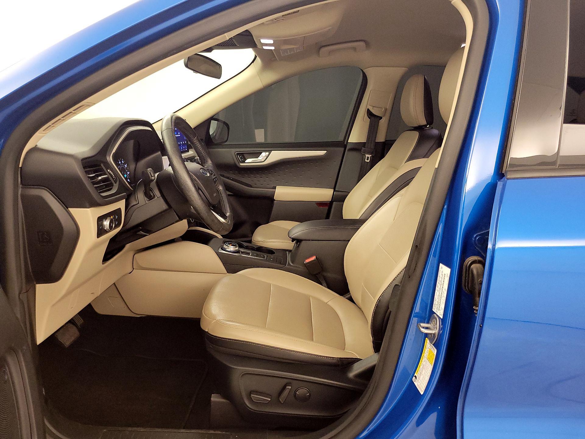 Thumbnail: 2020 Ford Escape - 11