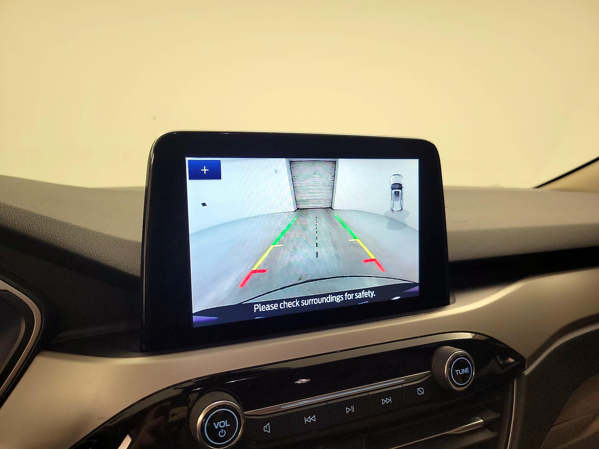 Thumbnail: 2020 Ford Escape - 15