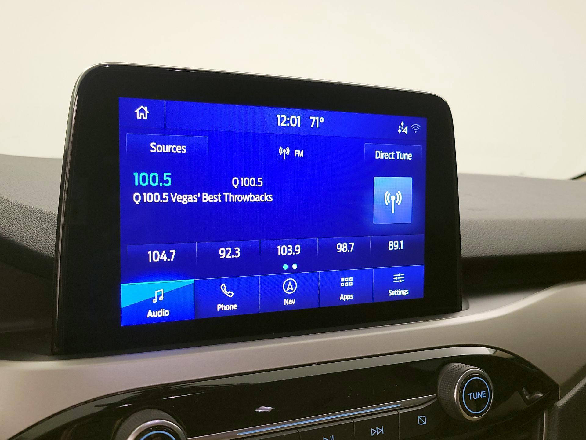 Thumbnail: 2020 Ford Escape - 16