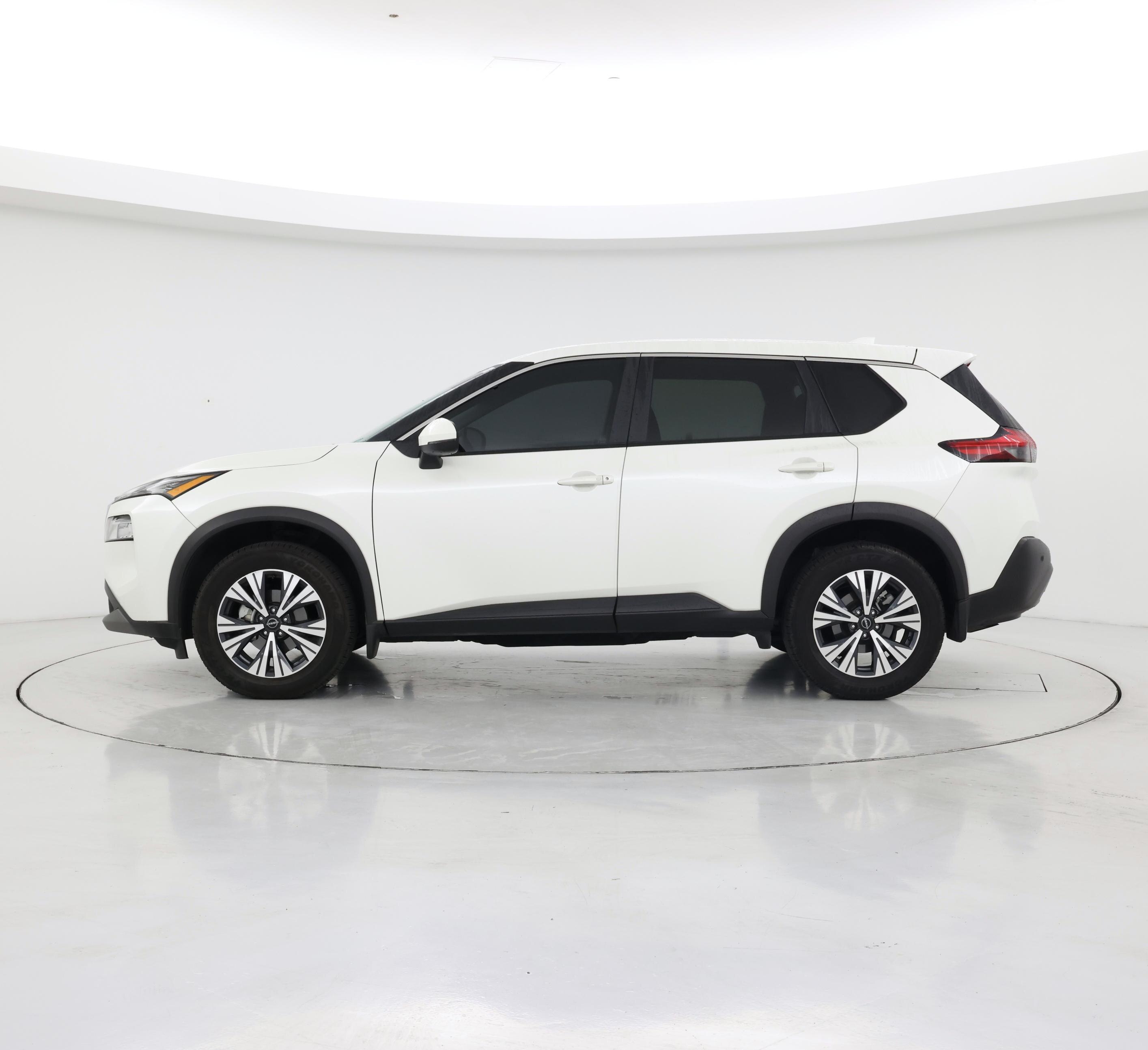 Thumbnail: 2023 Nissan Rogue - 3