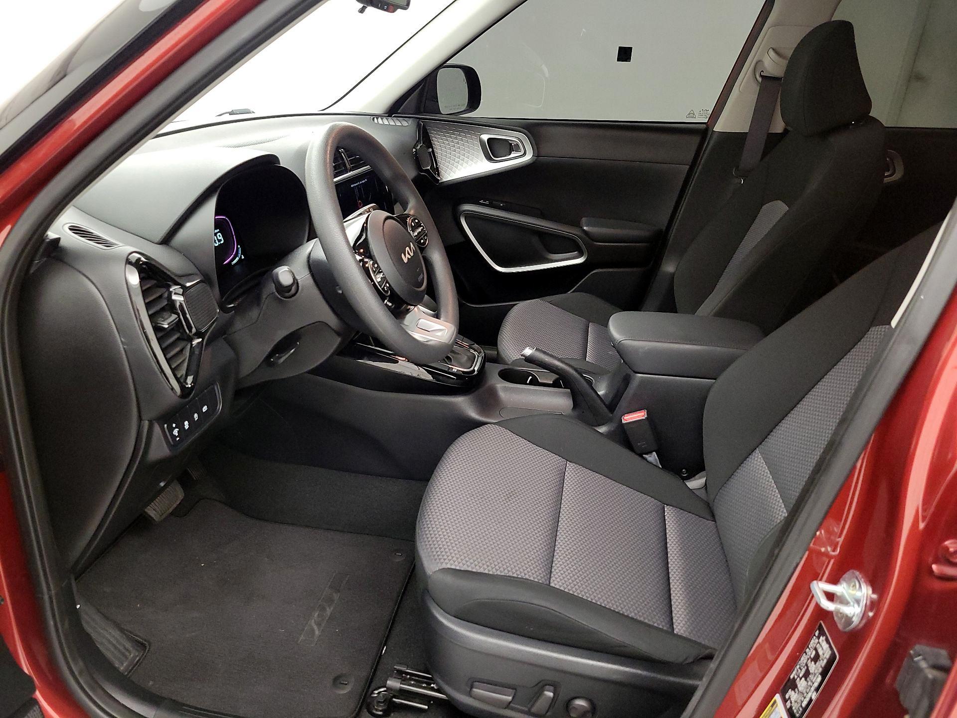 Thumbnail: 2023 Kia Soul - 11