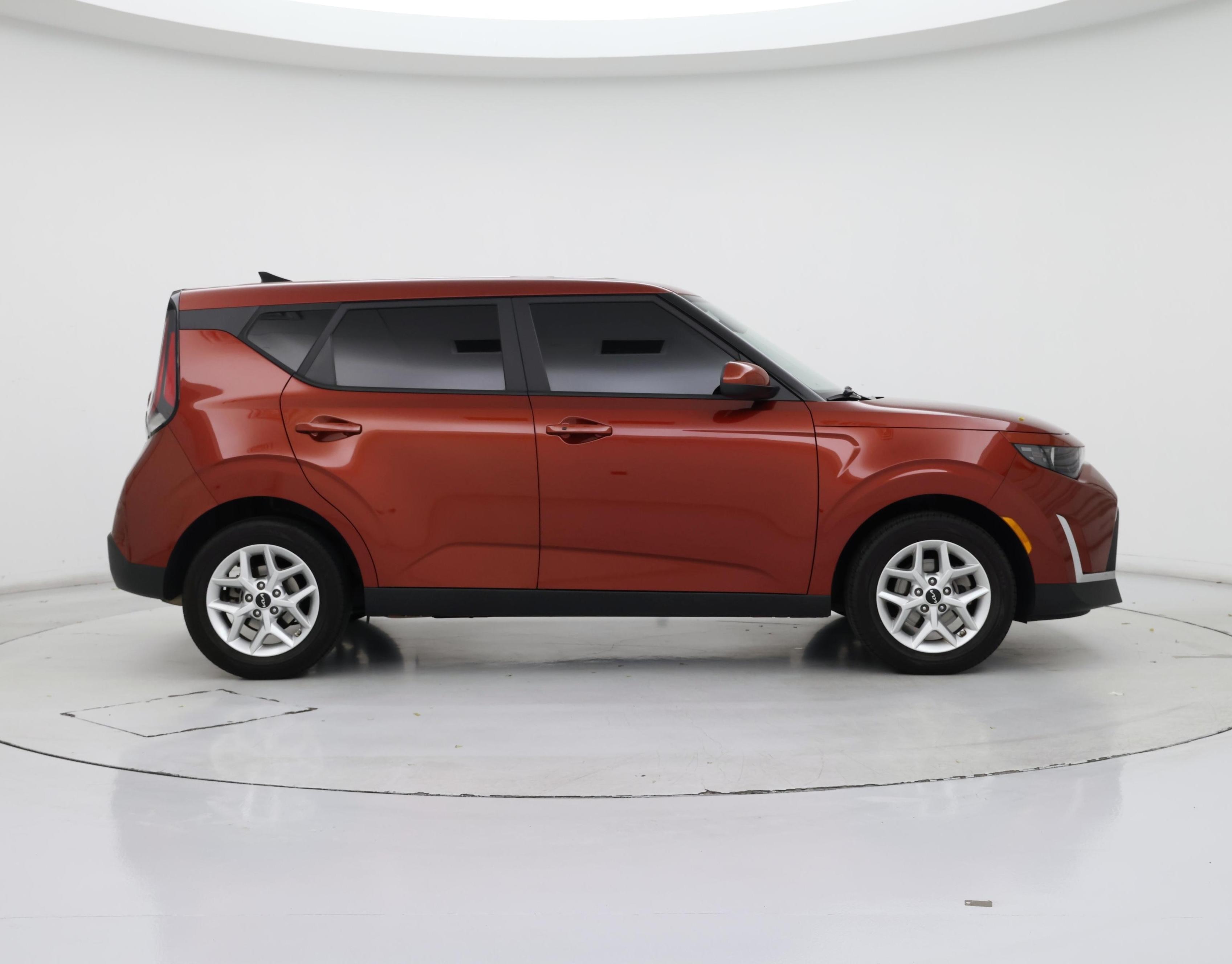 Thumbnail: 2023 Kia Soul - 7