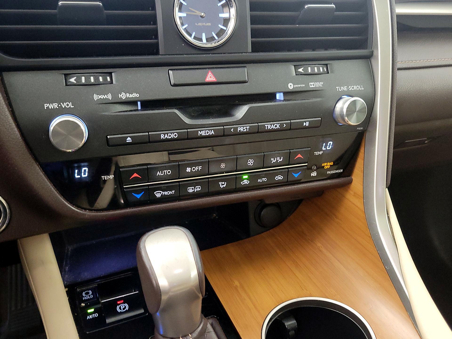 Thumbnail: 2016 Lexus RX - 17