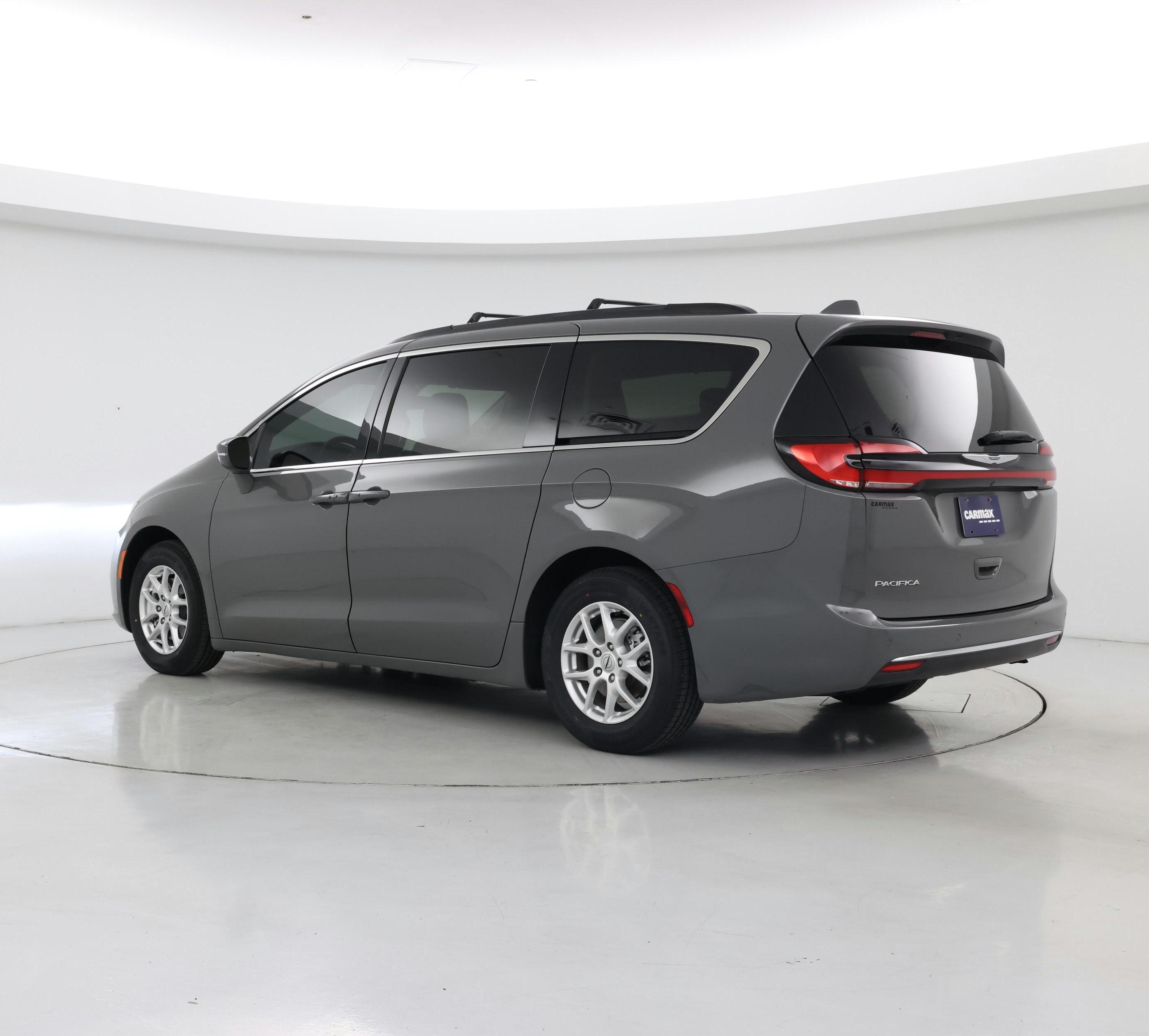 Thumbnail: 2022 Chrysler Pacifica - 2