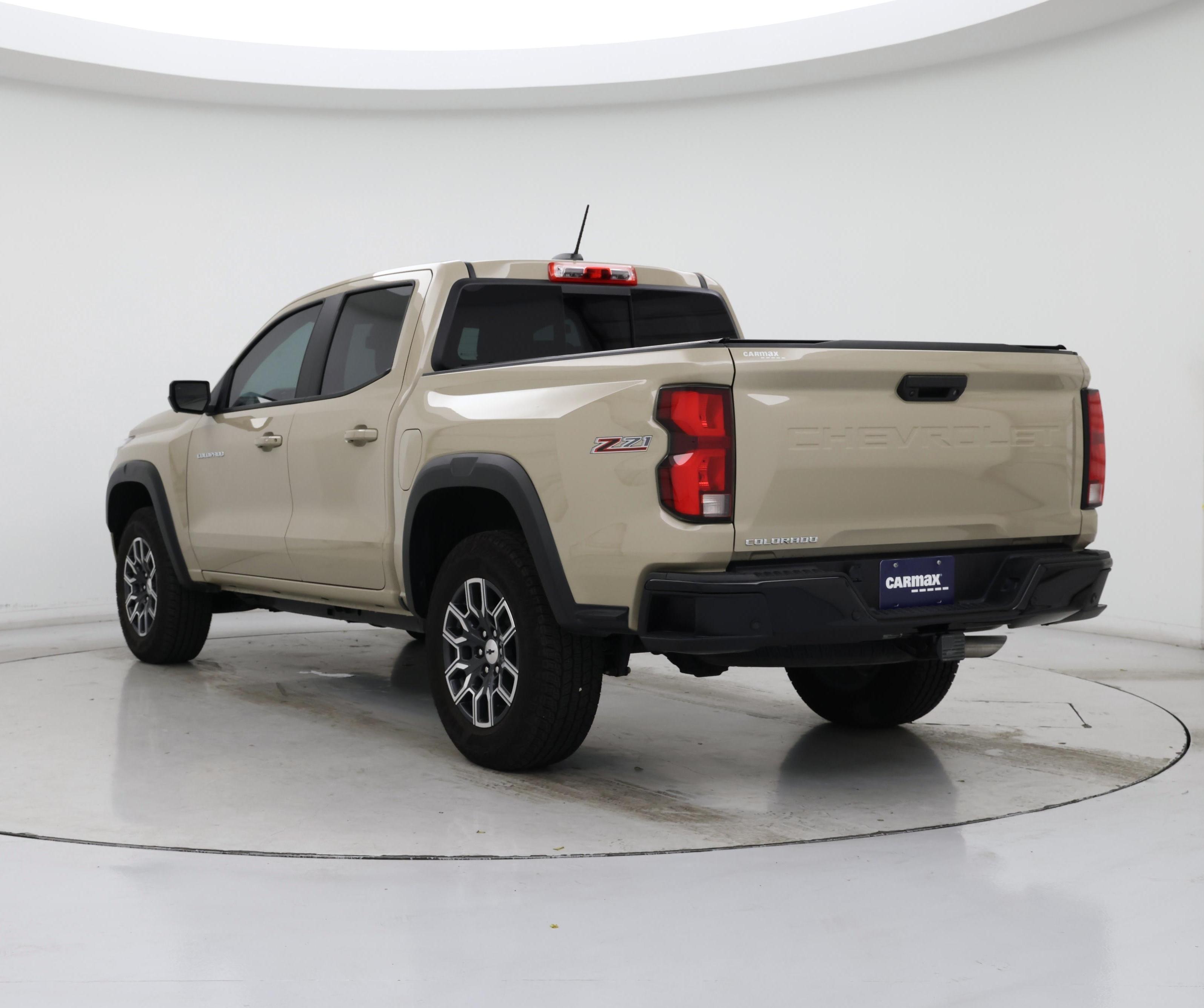 Thumbnail: 2023 Chevrolet Colorado - 2