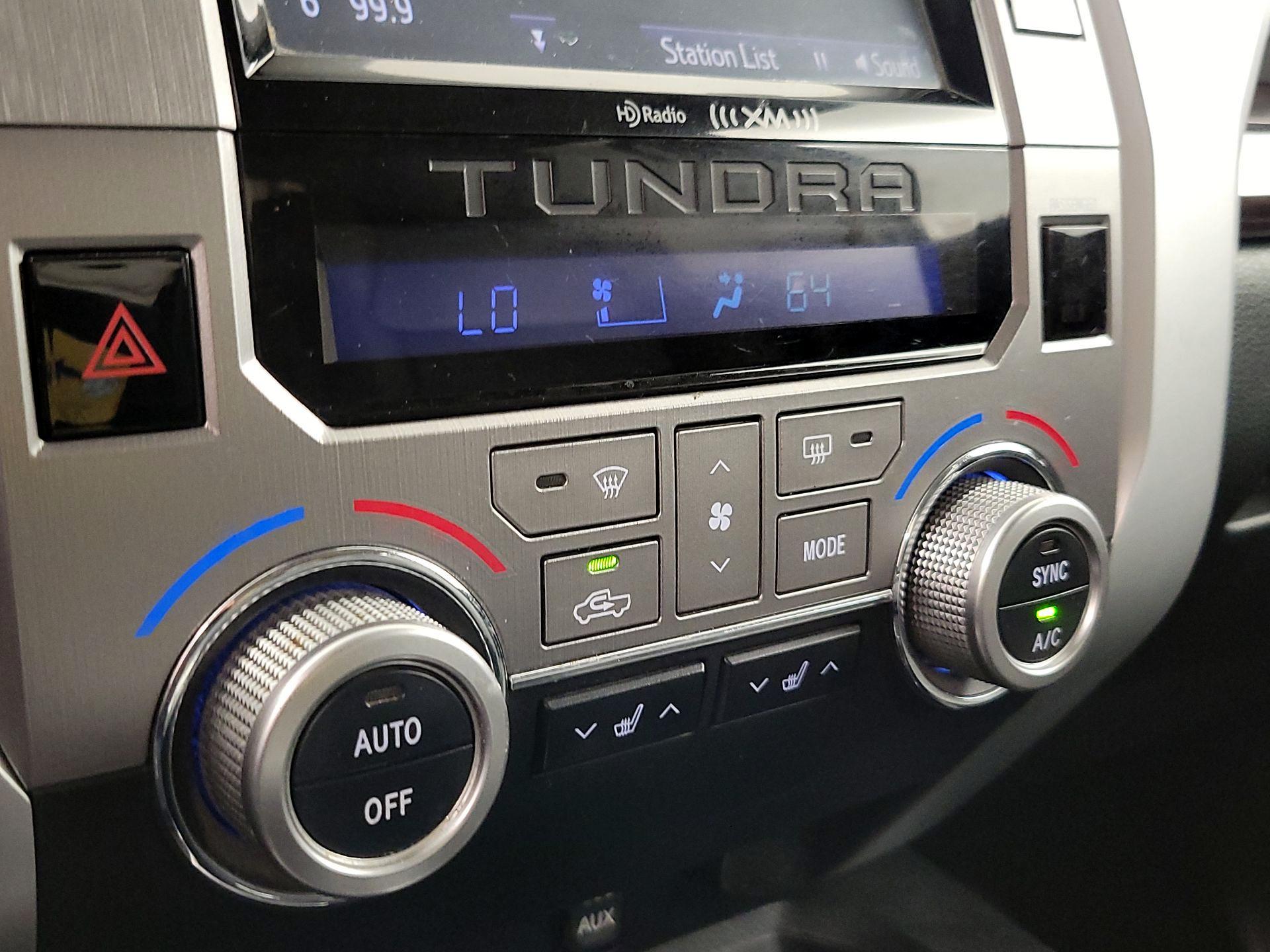 Thumbnail: 2015 Toyota Tundra - 16