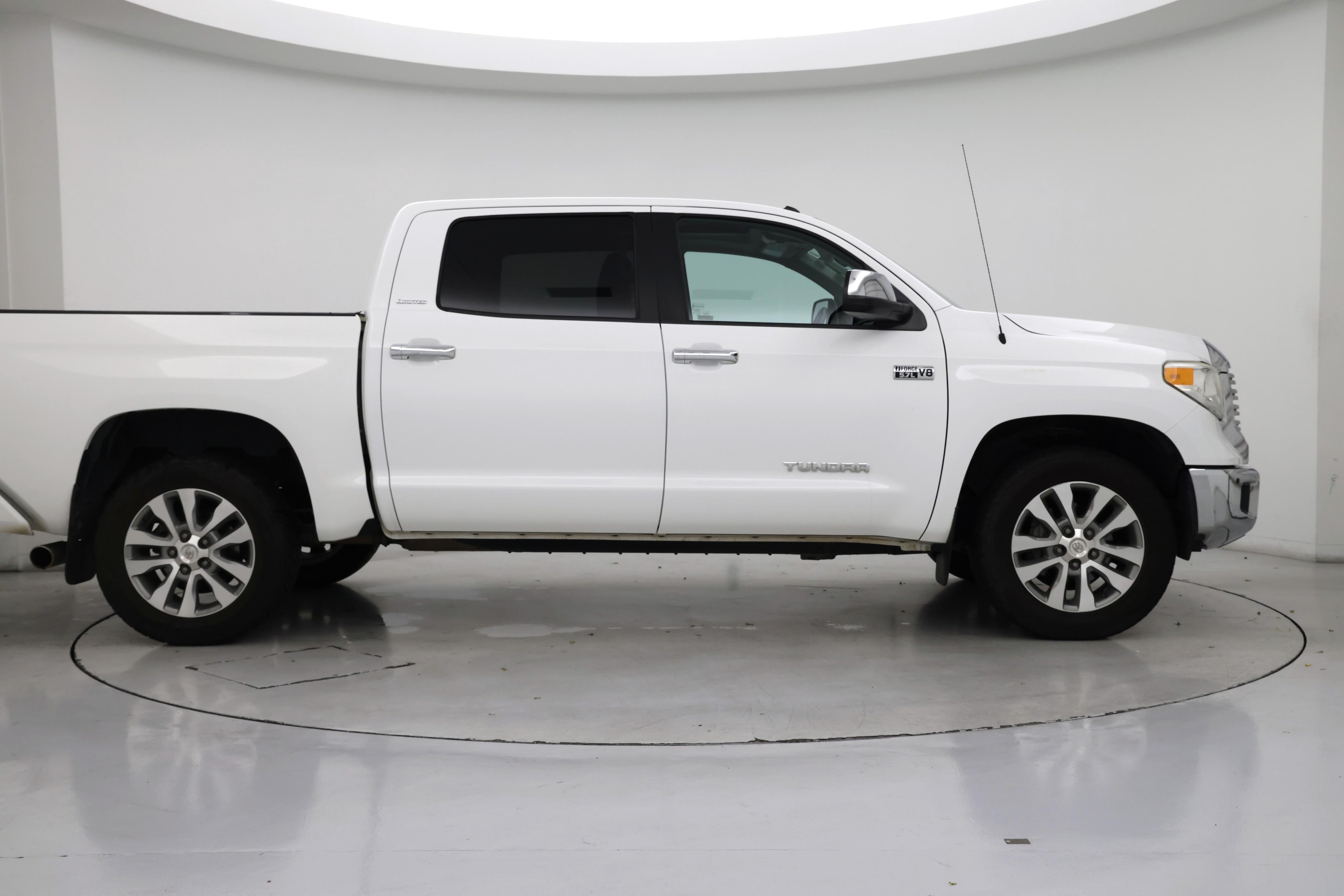 Thumbnail: 2015 Toyota Tundra - 7