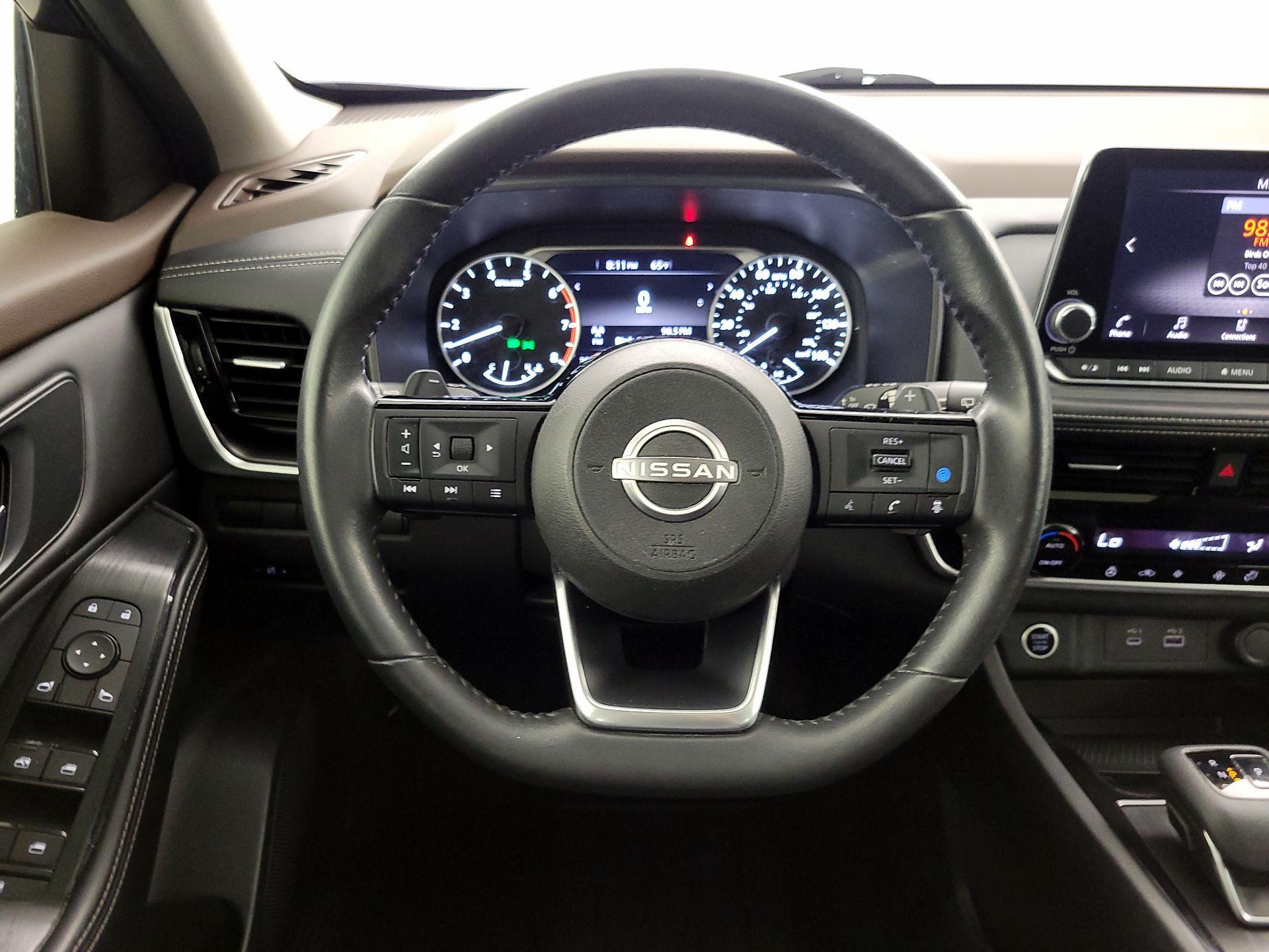 Thumbnail: 2022 Nissan Rogue - 10