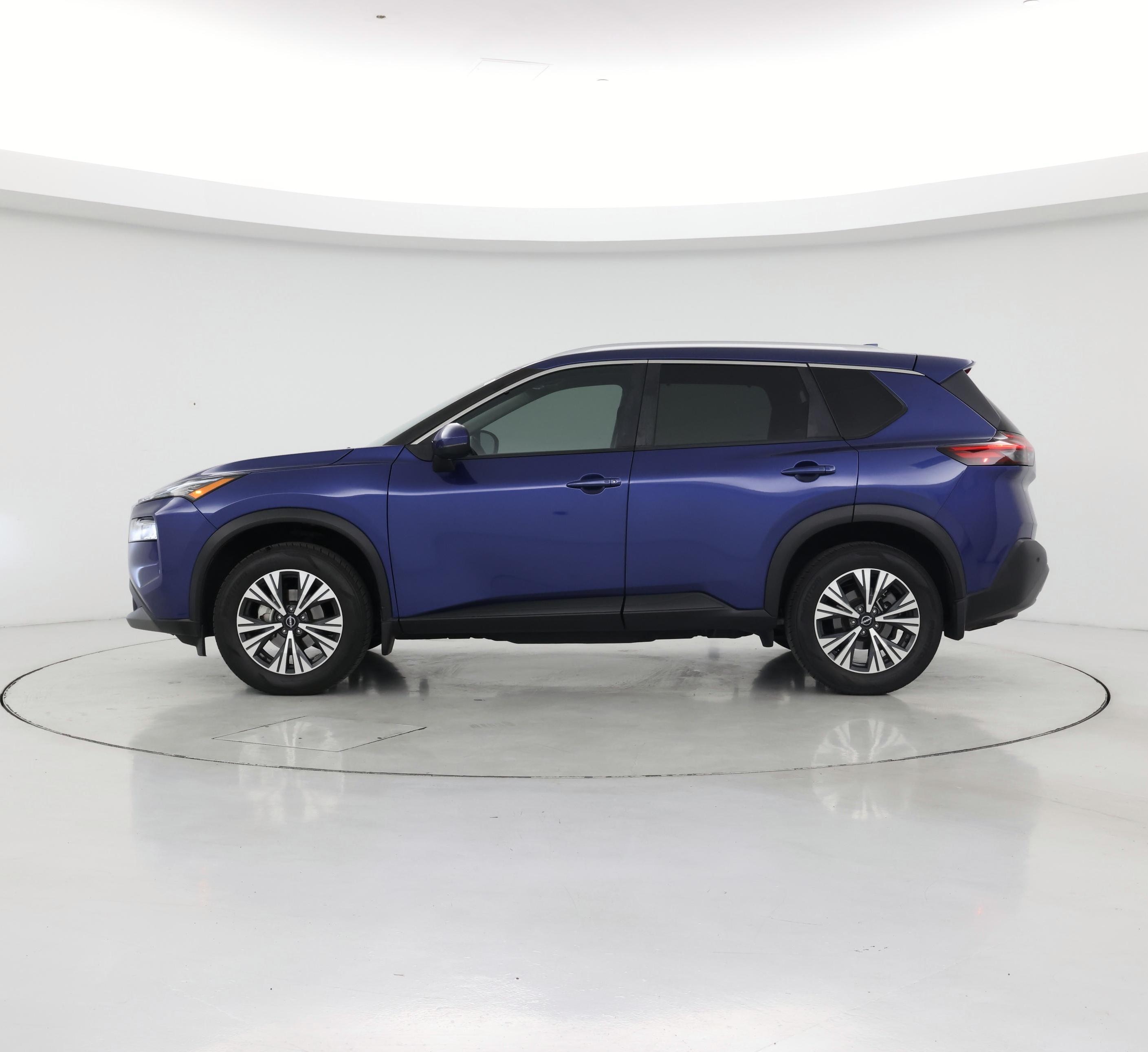 Thumbnail: 2022 Nissan Rogue - 3
