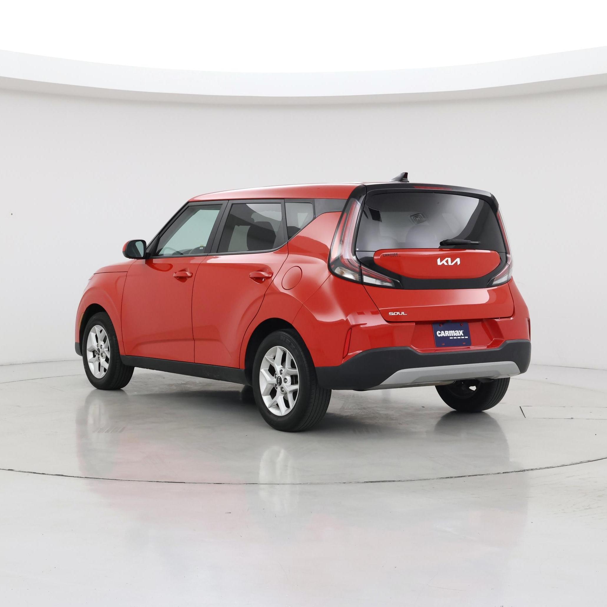 Thumbnail: 2023 Kia Soul - 2