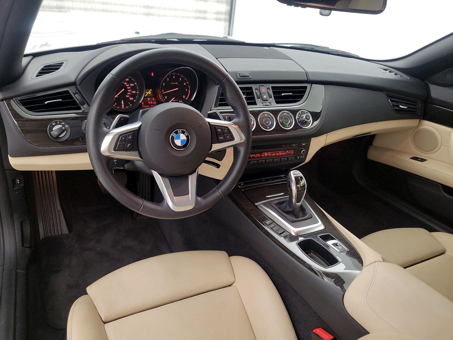 Thumbnail: 2016 BMW Z4 - 9