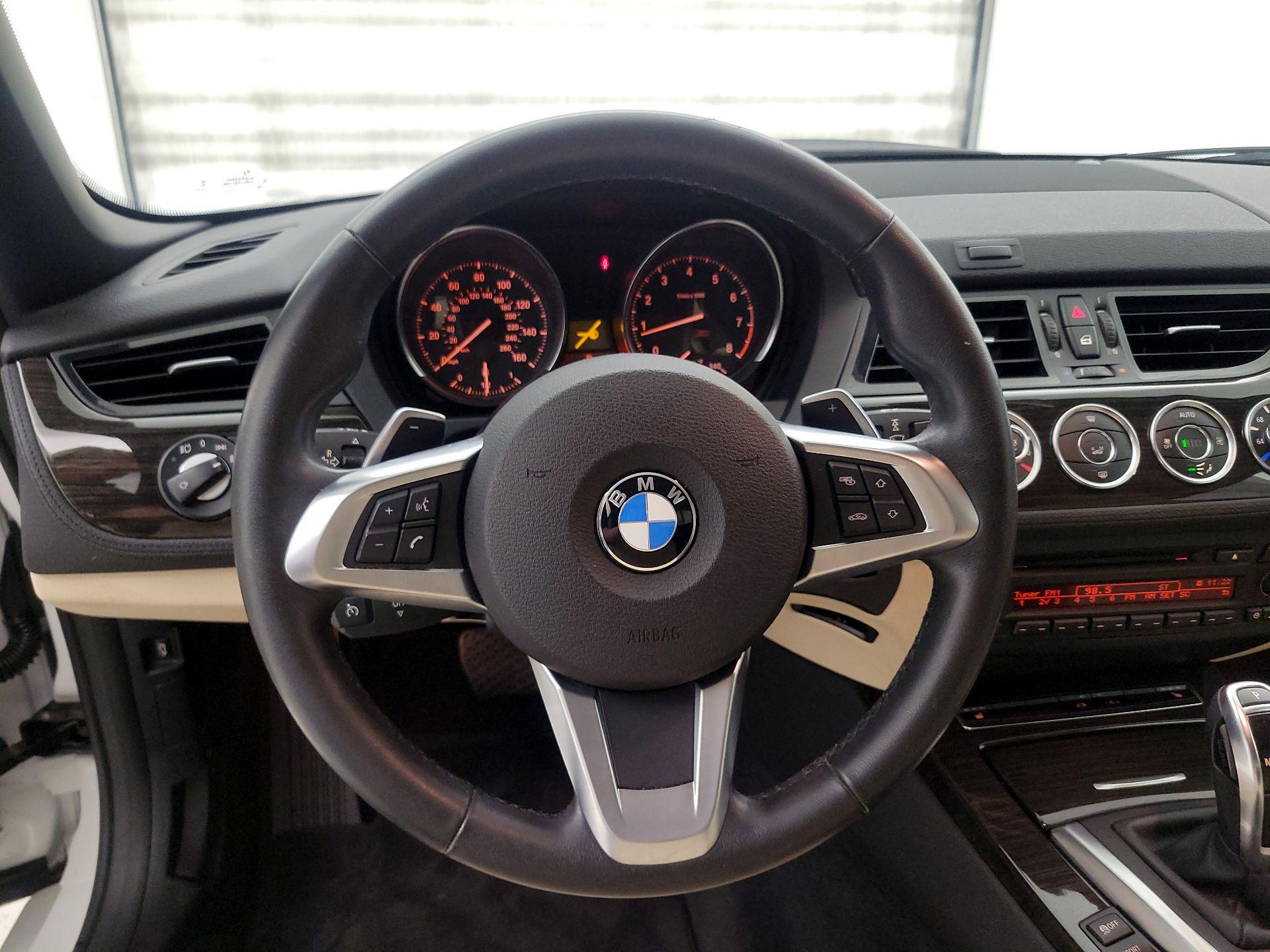Thumbnail: 2016 BMW Z4 - 10