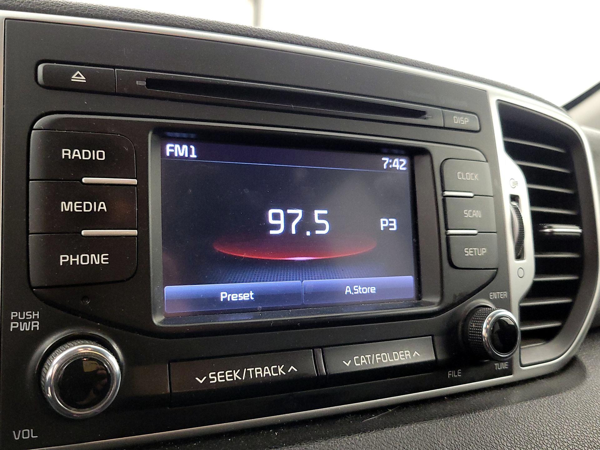 Thumbnail: 2019 Kia Sportage - 15