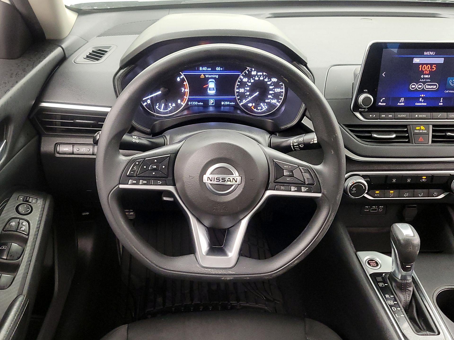 Thumbnail: 2019 Nissan Altima - 10