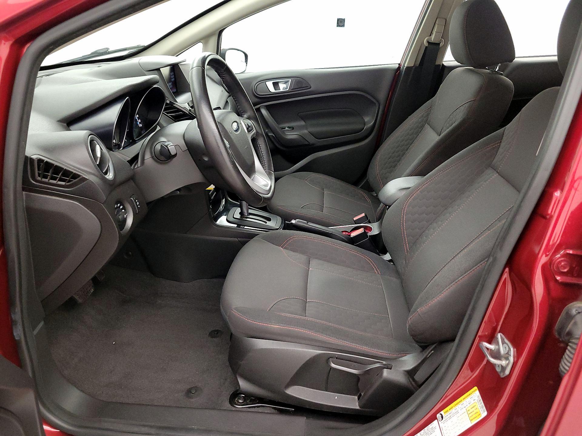 Thumbnail: 2015 Ford Fiesta - 11