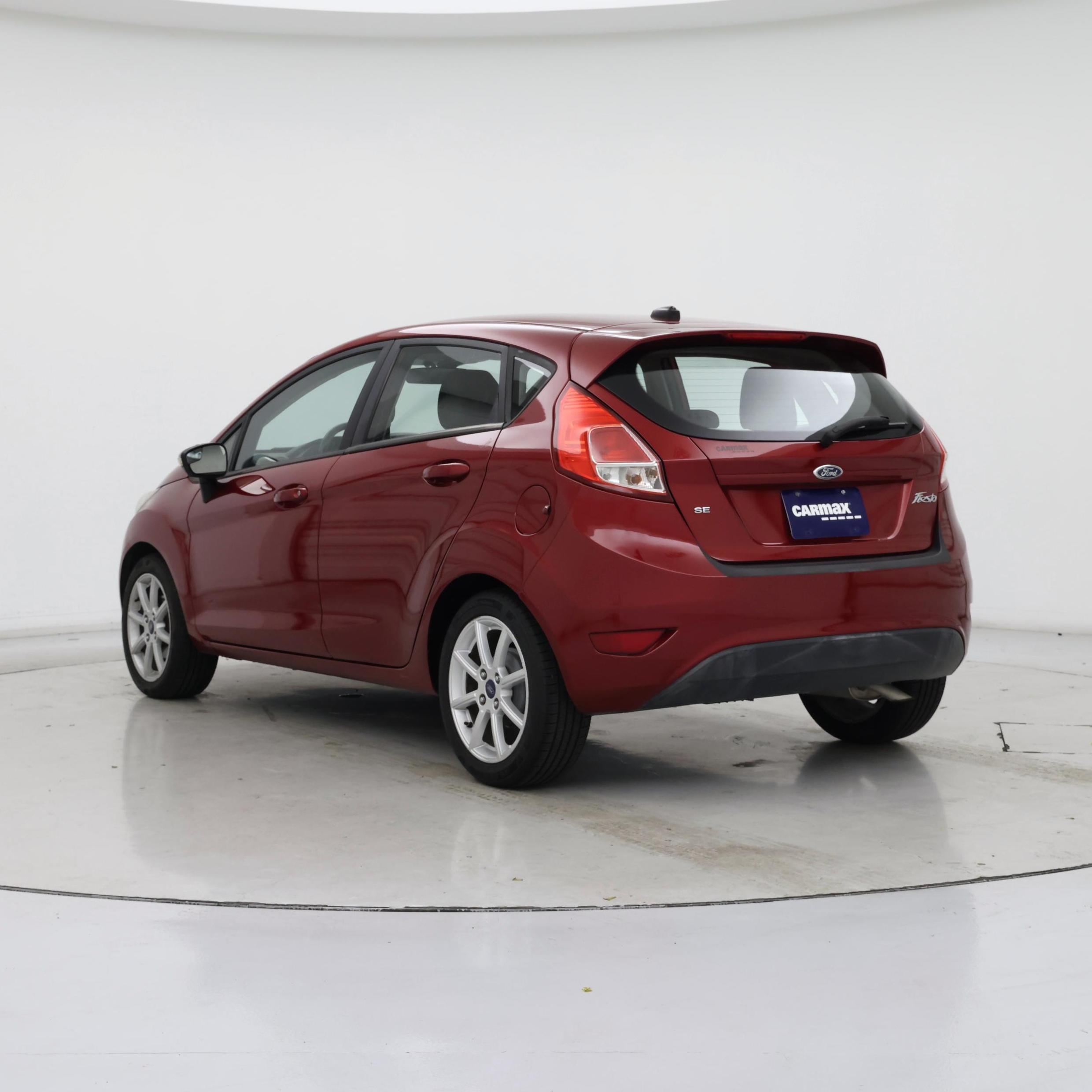 Thumbnail: 2015 Ford Fiesta - 2