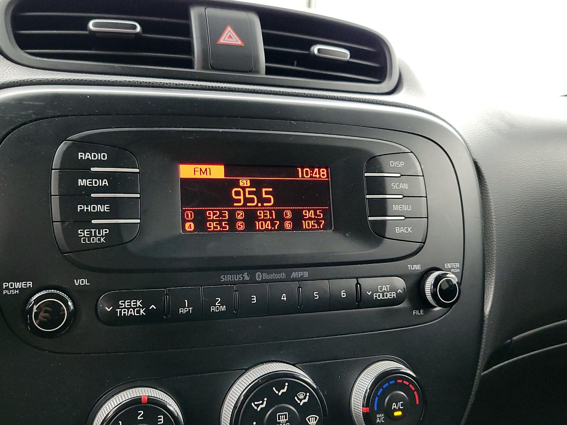 Thumbnail: 2016 Kia Soul - 14