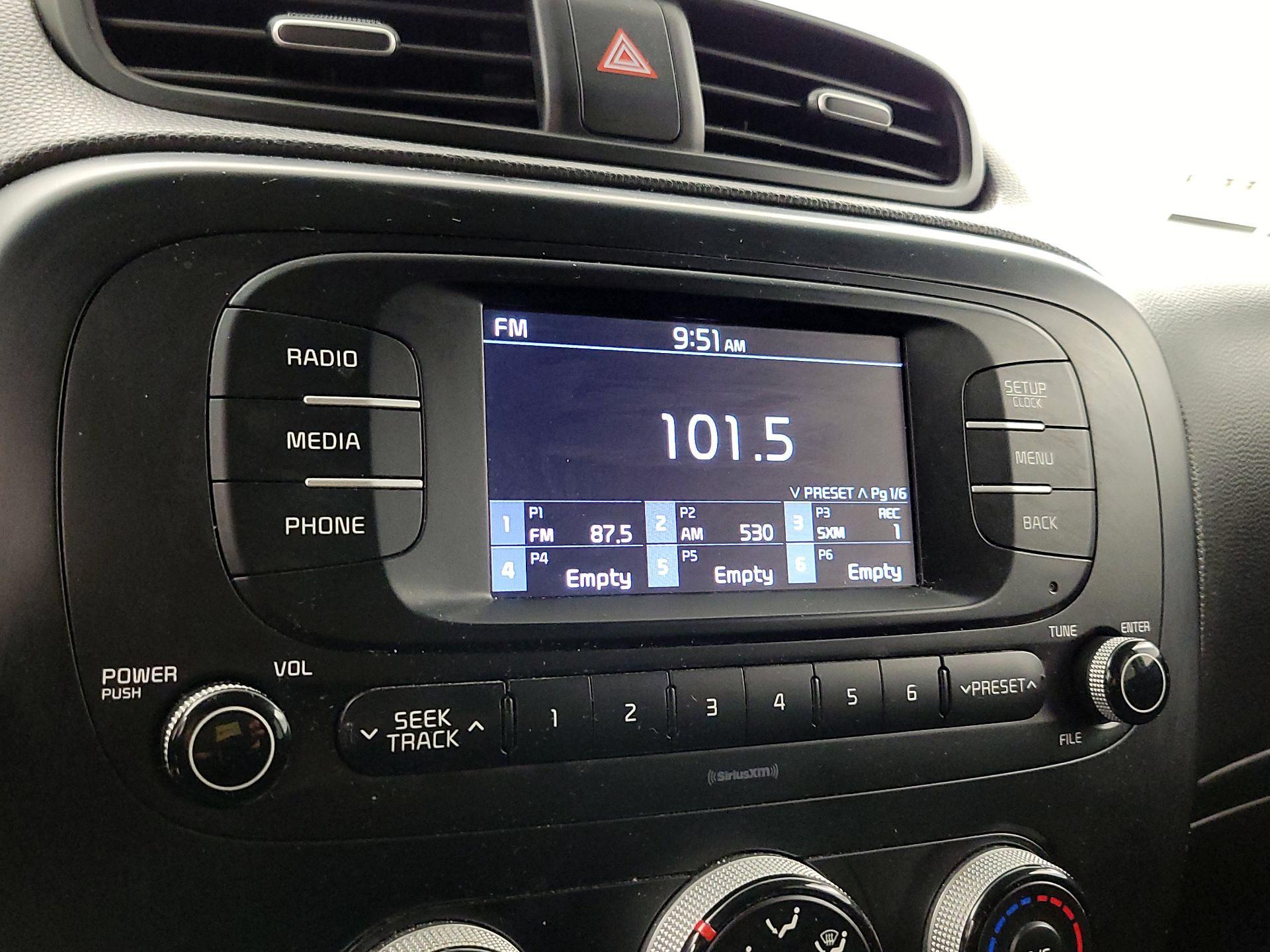 Thumbnail: 2018 Kia Soul - 14