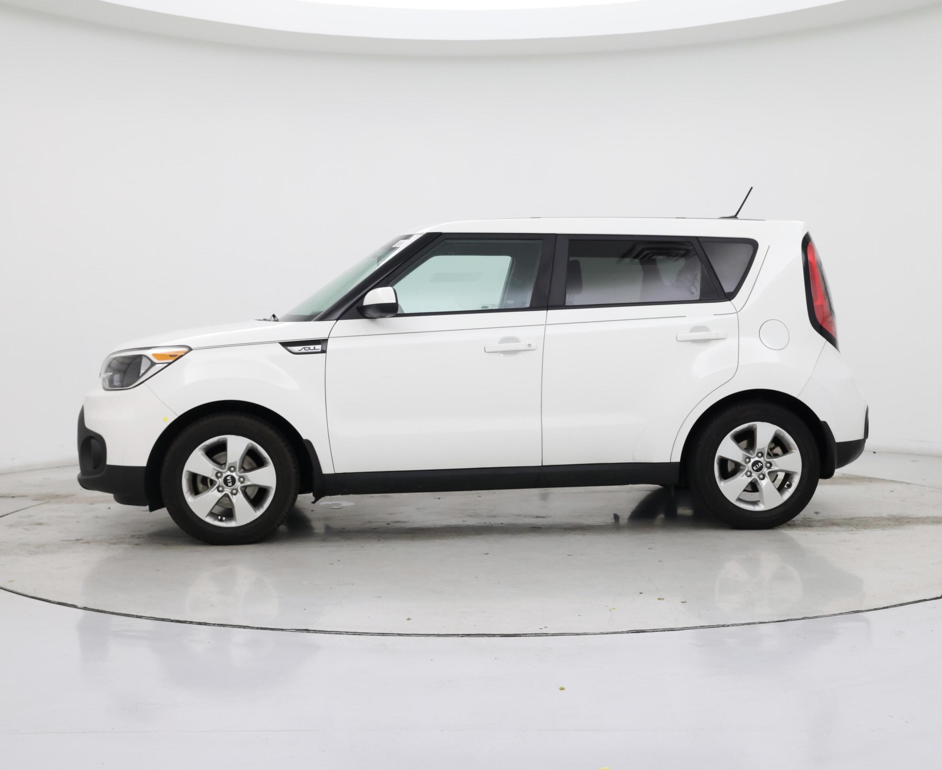 Thumbnail: 2018 Kia Soul - 3