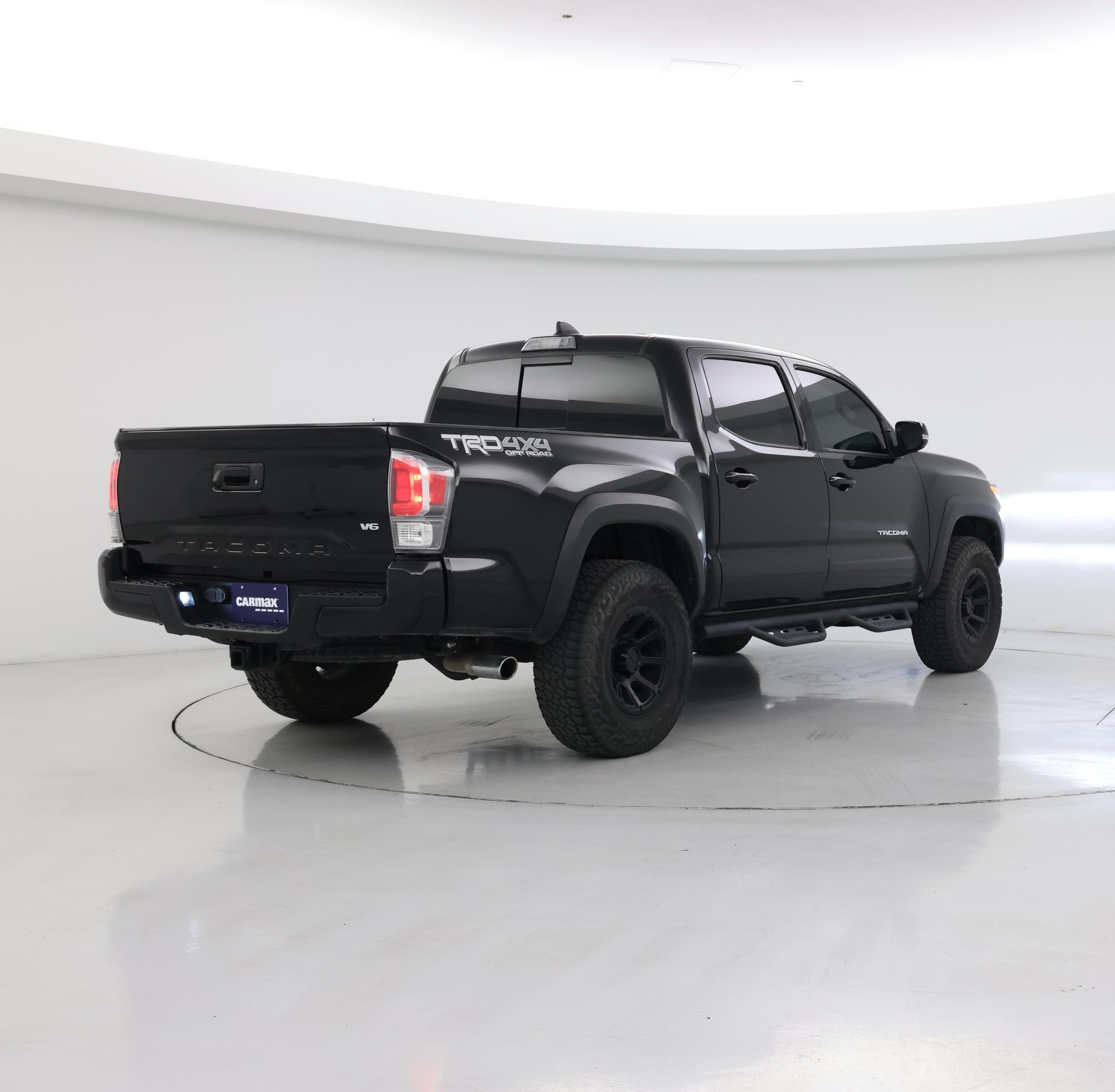 Thumbnail: 2022 Toyota Tacoma - 8