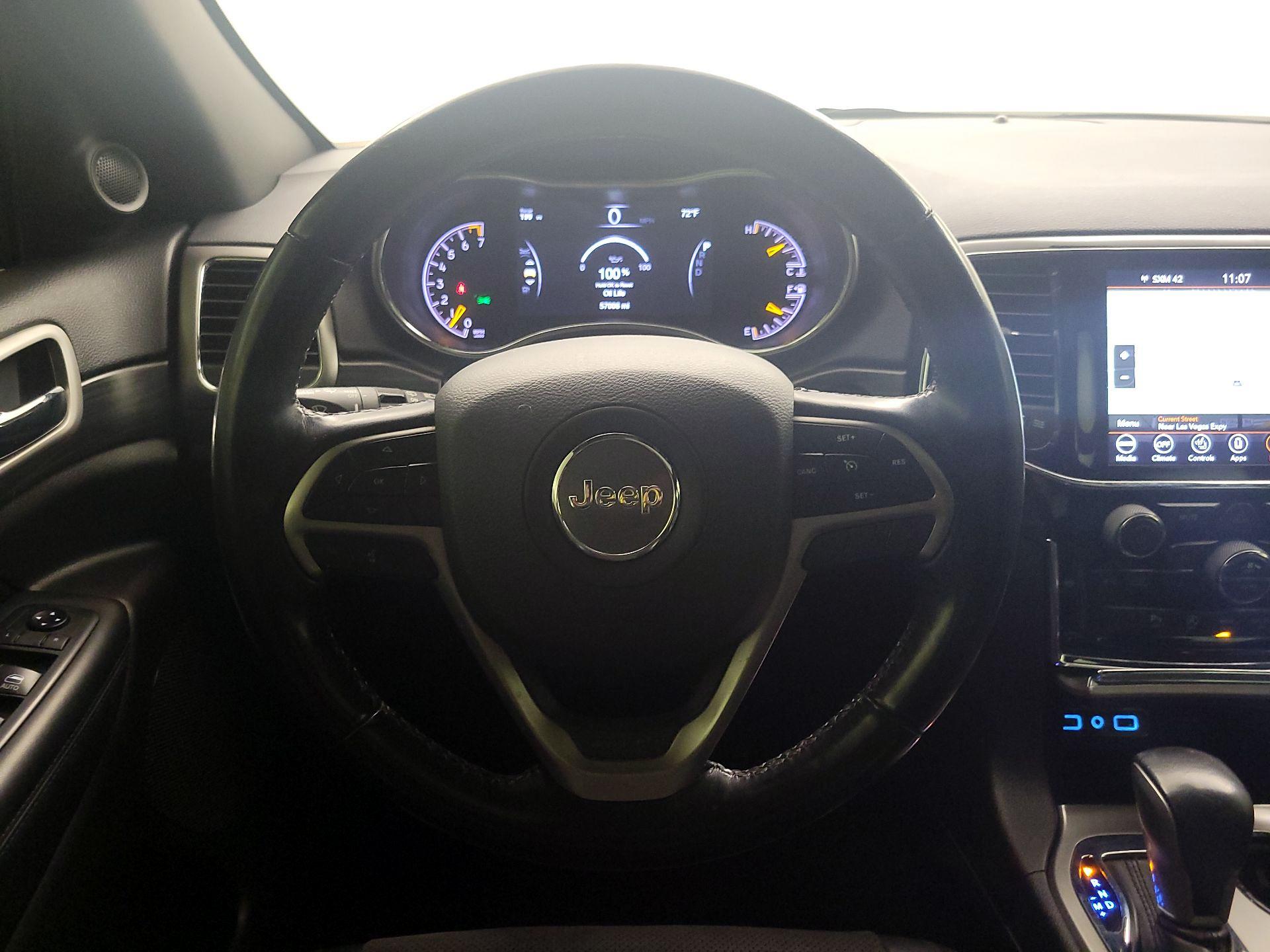 Thumbnail: 2020 Jeep Grand Cherokee - 10