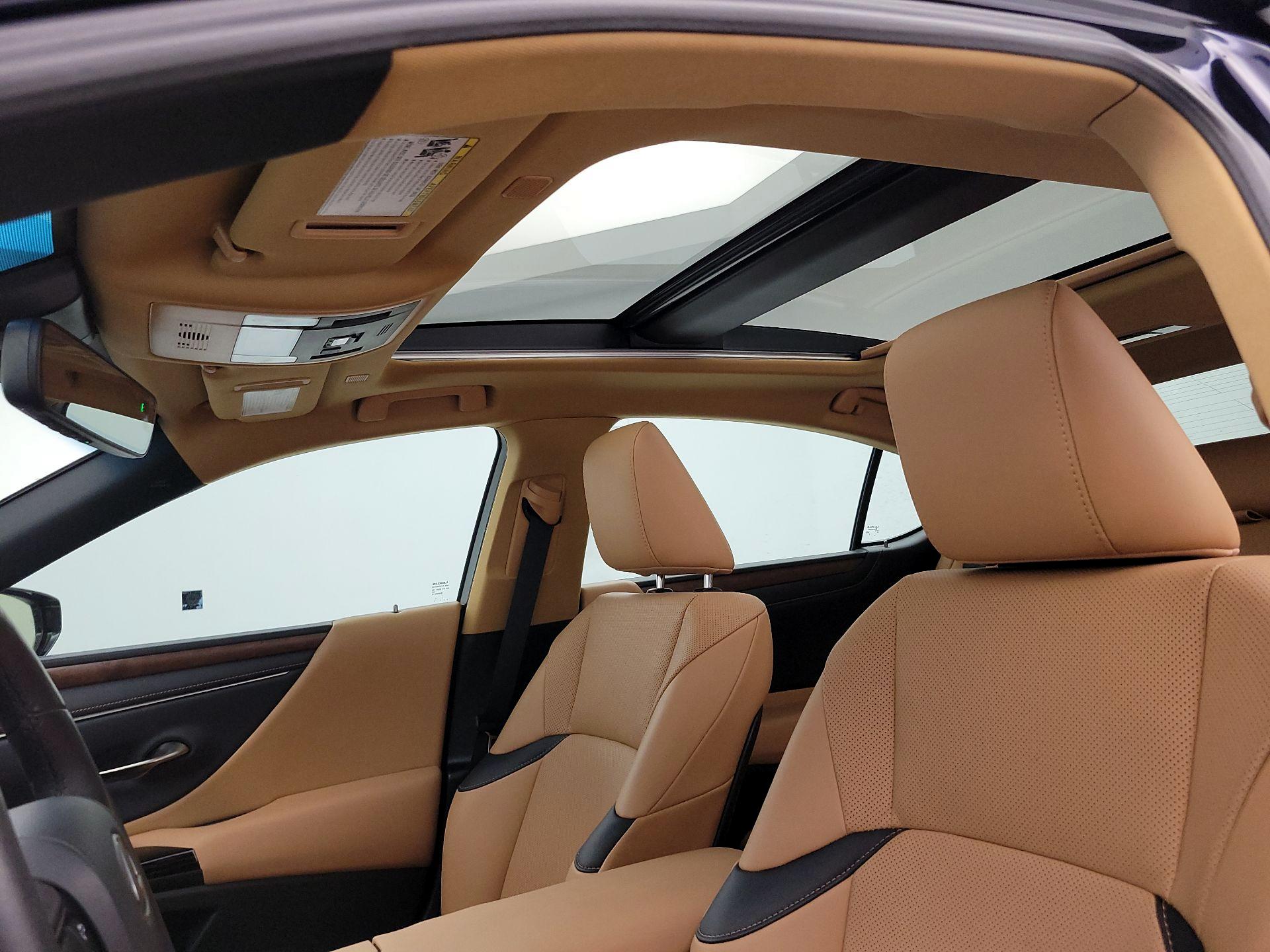 Thumbnail: 2023 Lexus ES - 19