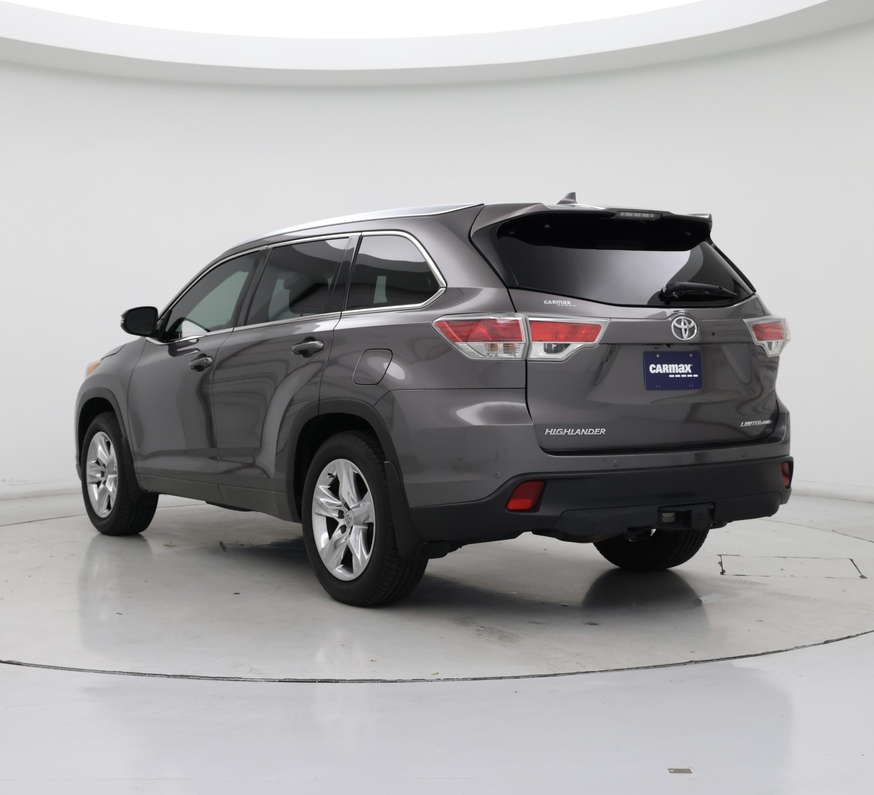 Thumbnail: 2015 Toyota Highlander - 2