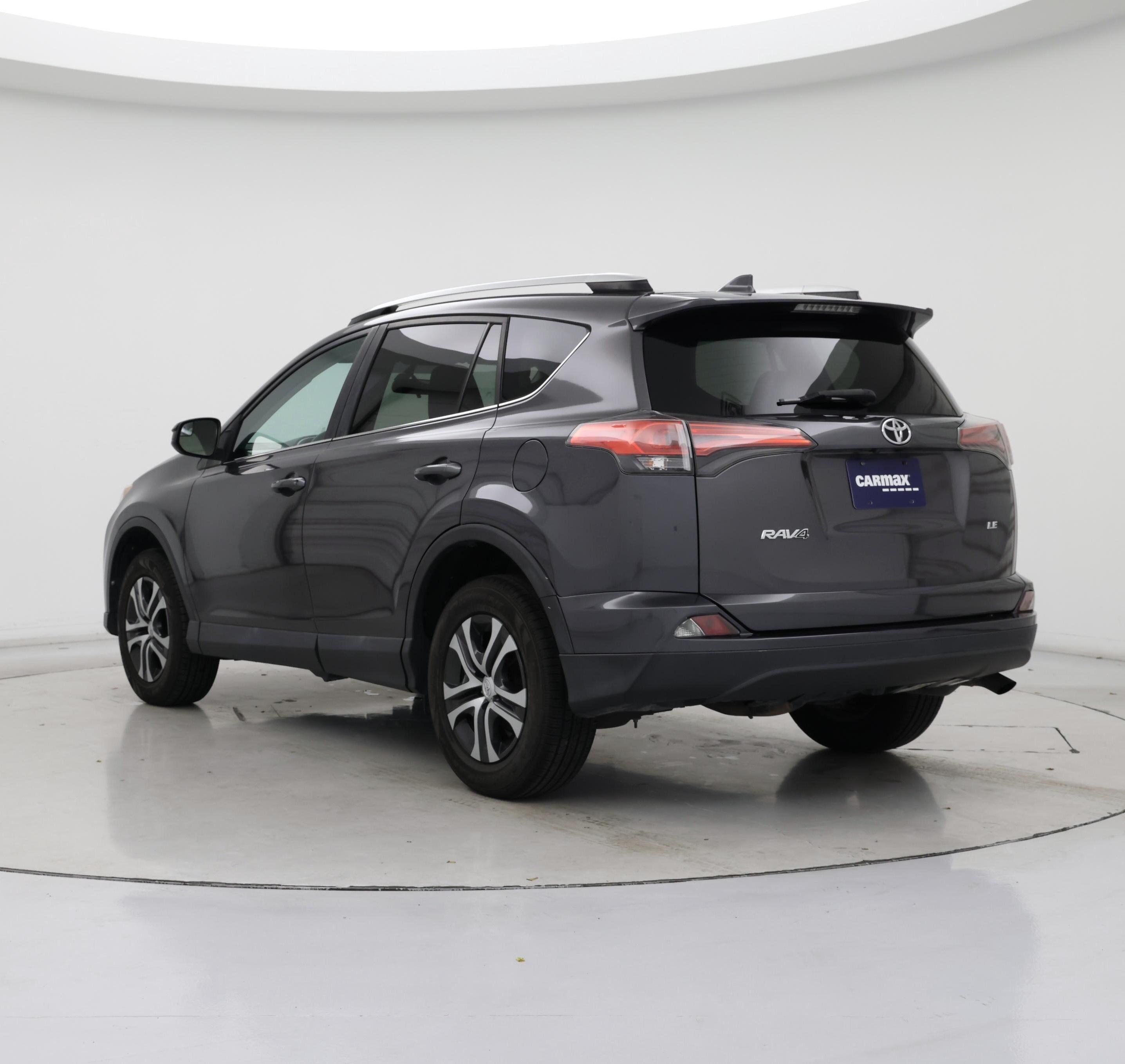 Thumbnail: 2016 Toyota RAV4 - 2