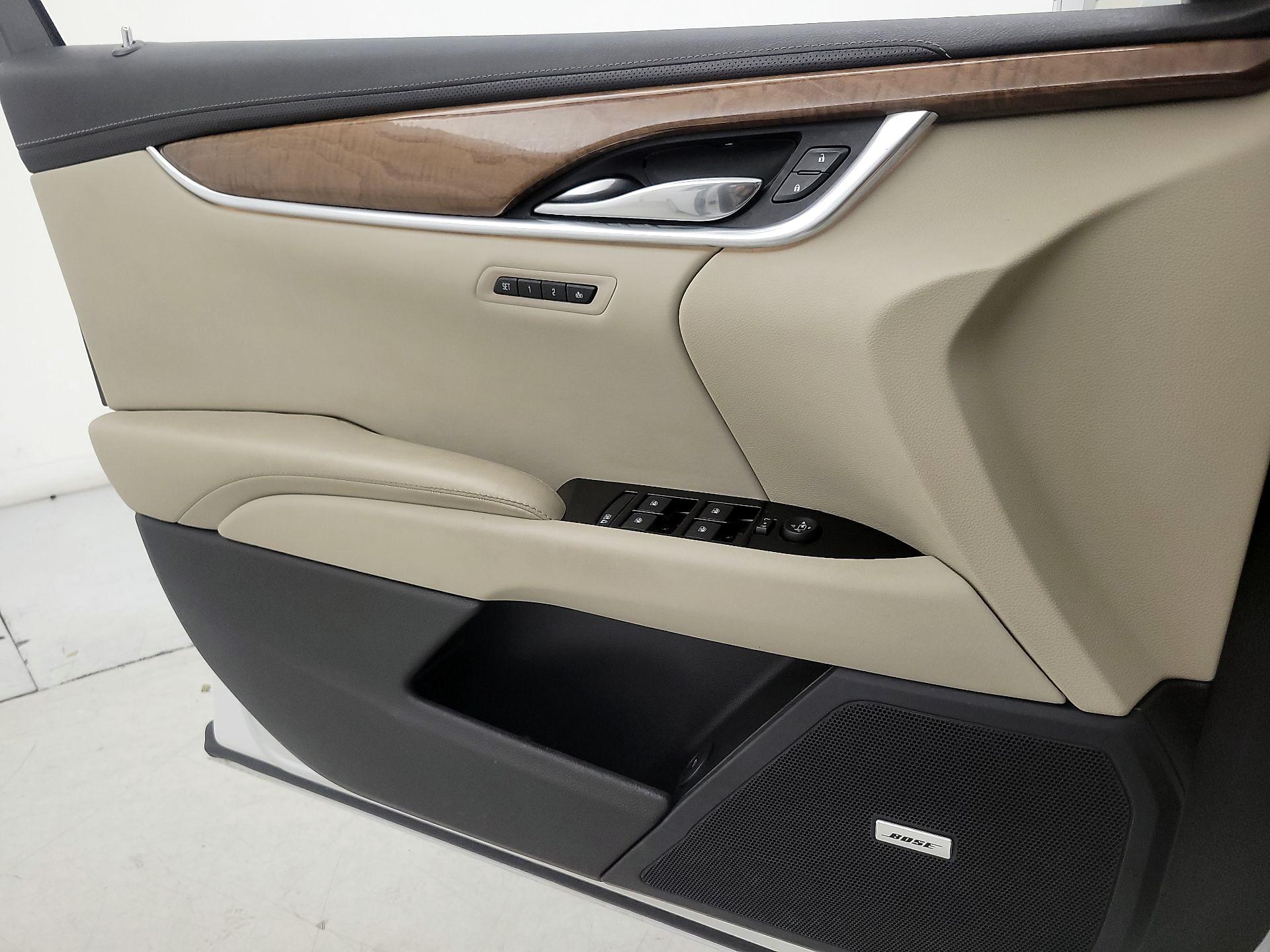 Thumbnail: 2019 Cadillac XTS - 12