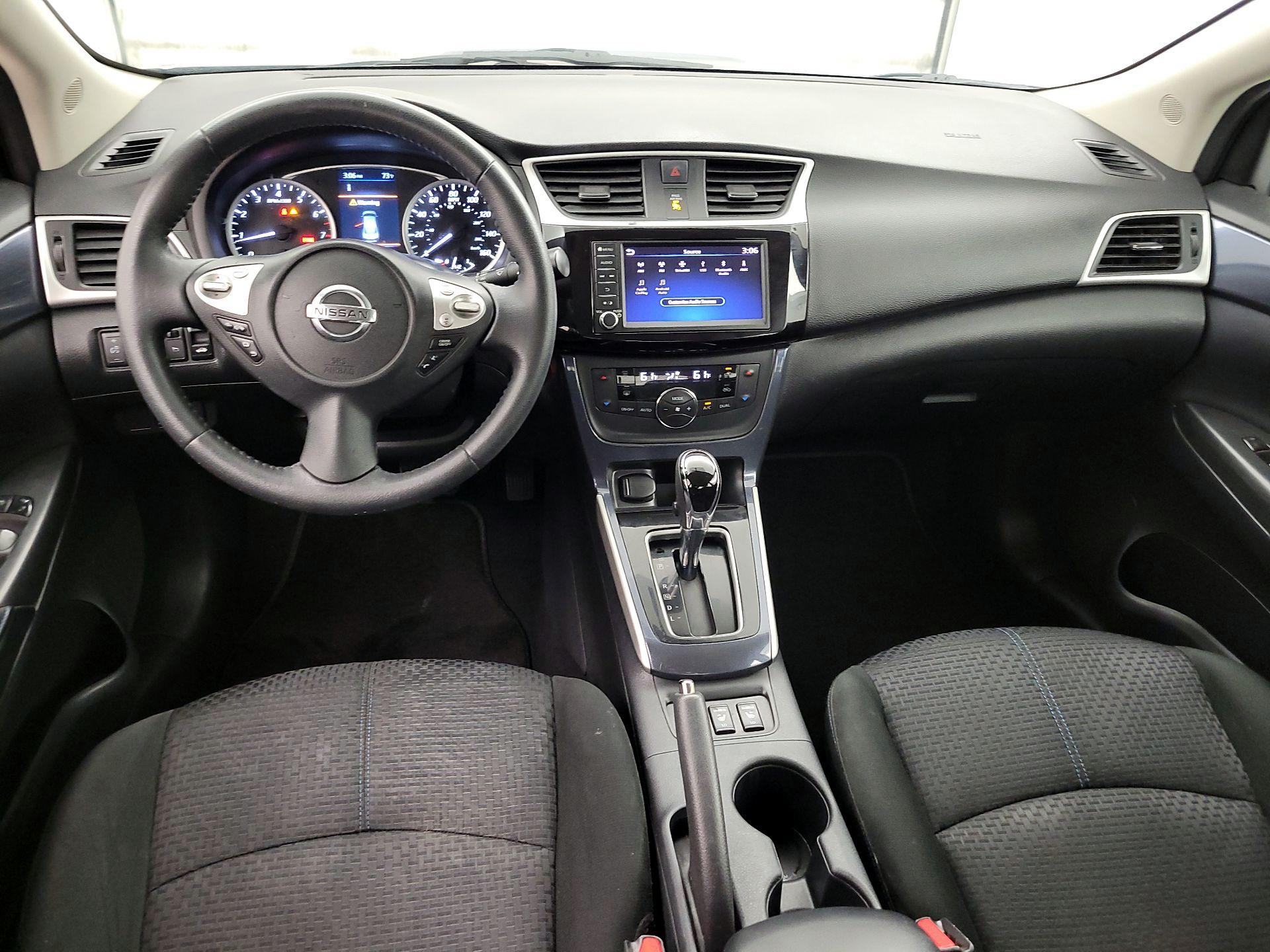 Thumbnail: 2019 Nissan Sentra - 9