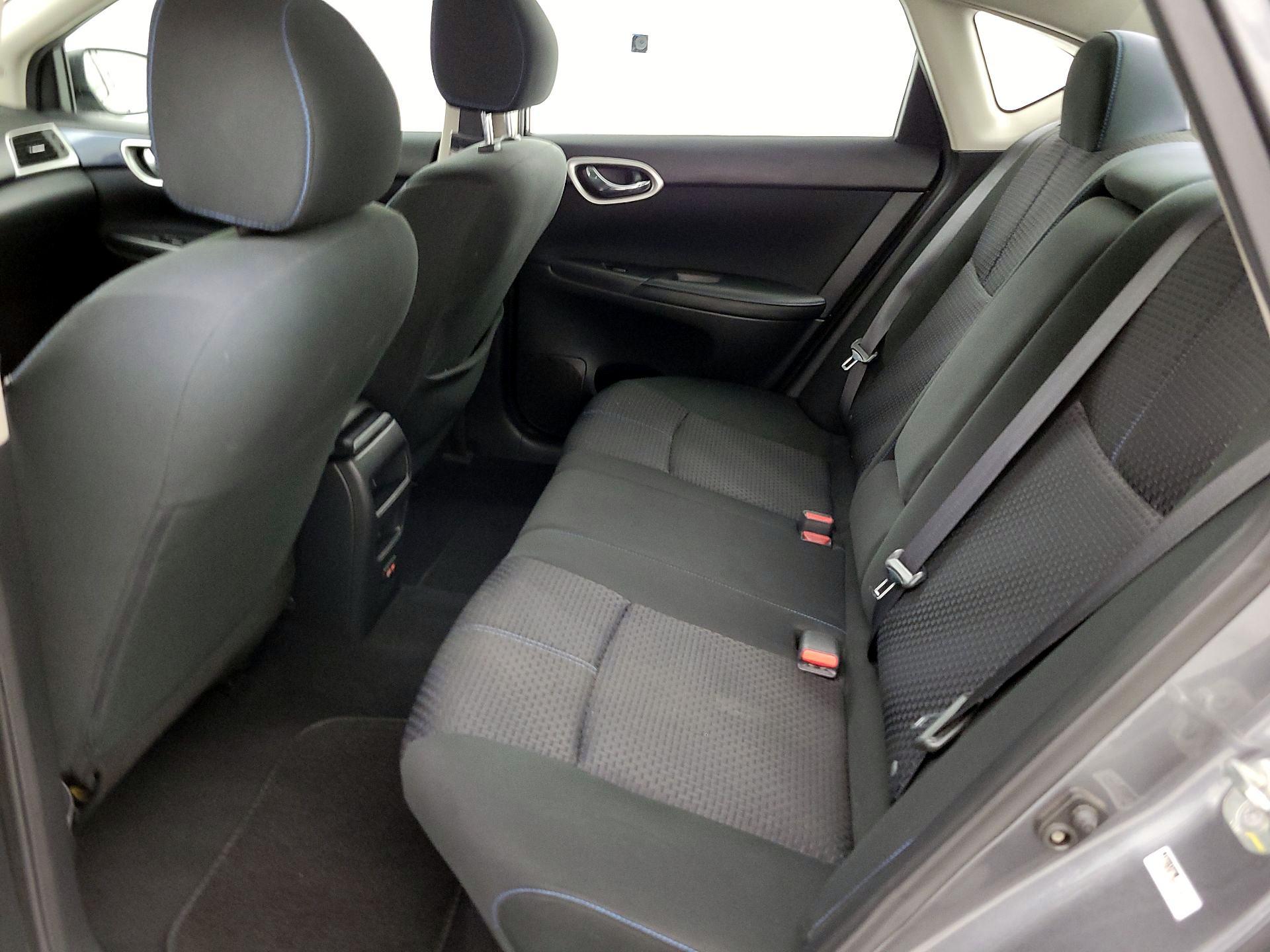 Thumbnail: 2019 Nissan Sentra - 19