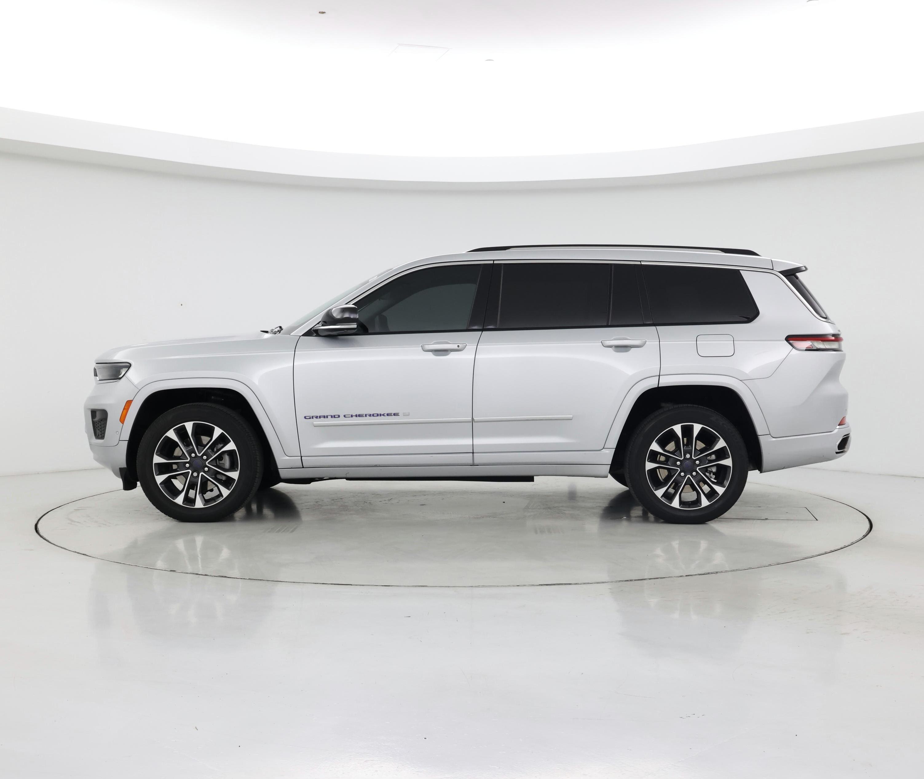 Thumbnail: 2021 Jeep Grand Cherokee L - 3