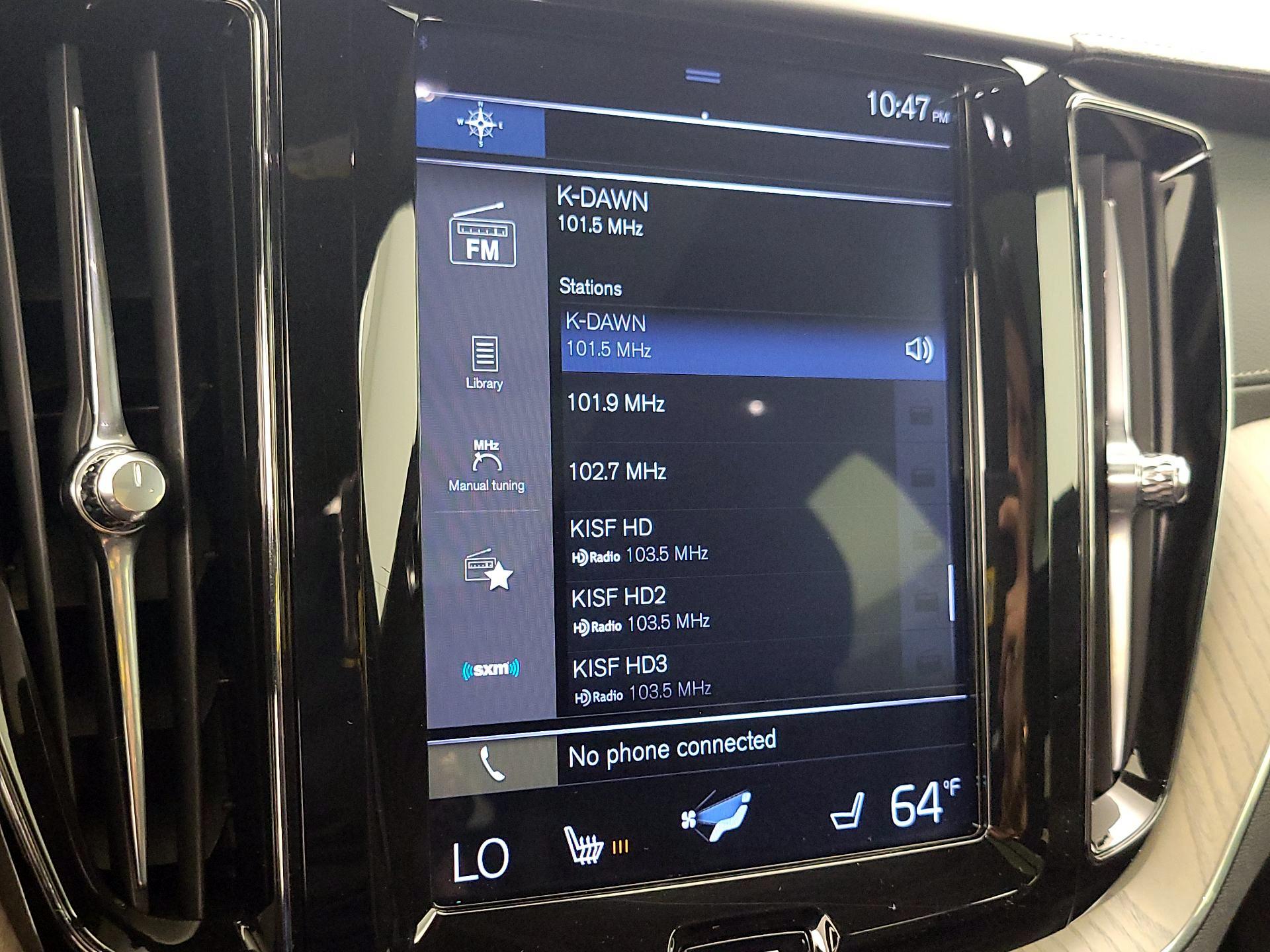 Thumbnail: 2019 Volvo XC60 - 16