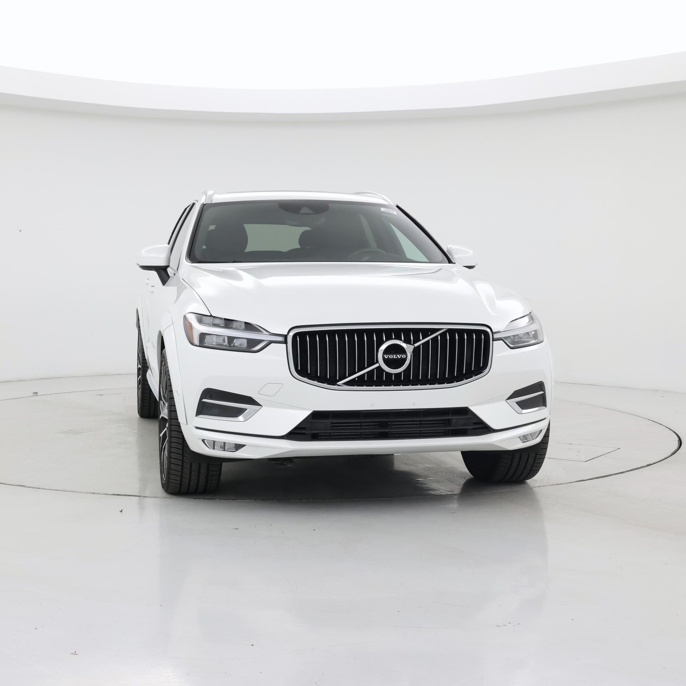 Thumbnail: 2019 Volvo XC60 - 5