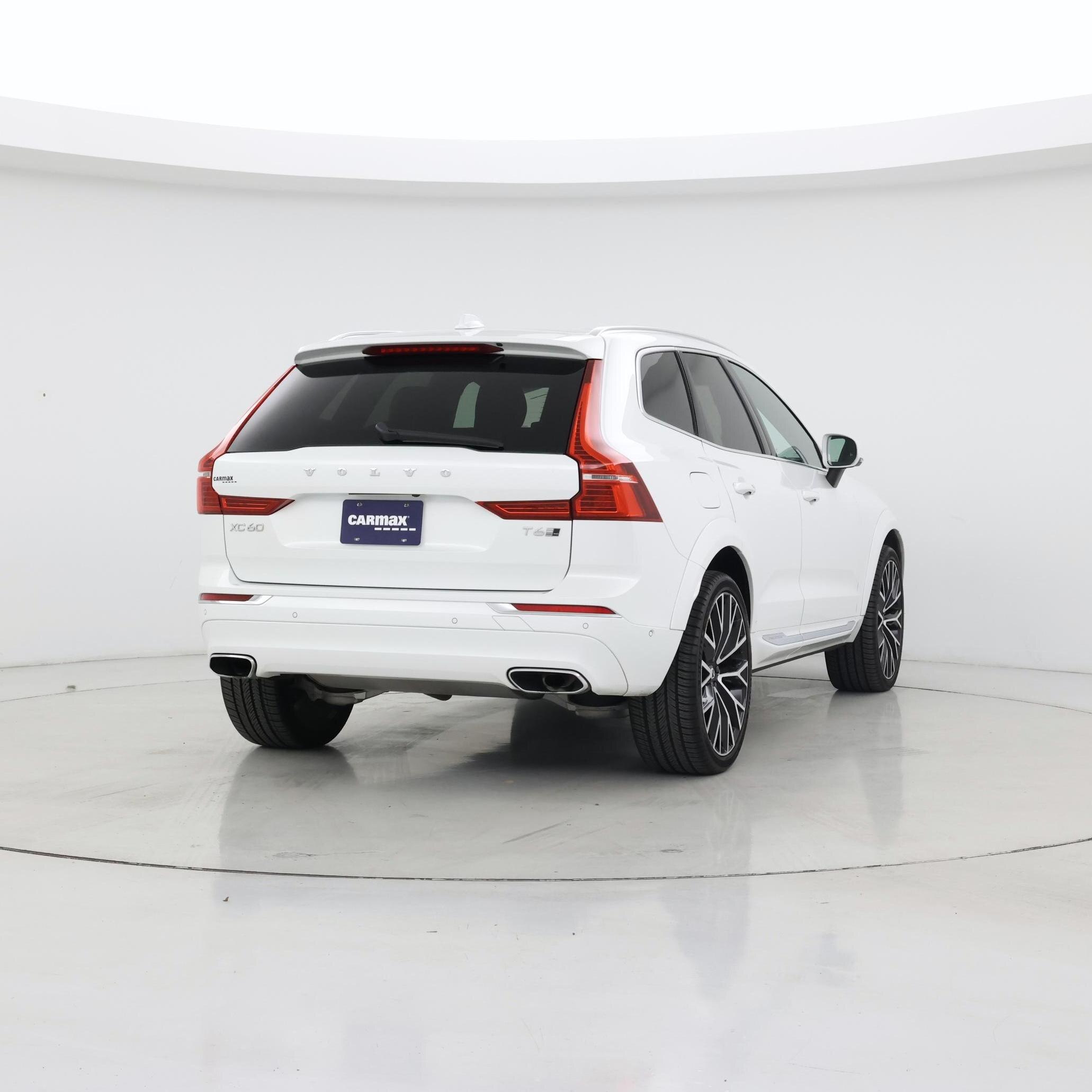 Thumbnail: 2019 Volvo XC60 - 8