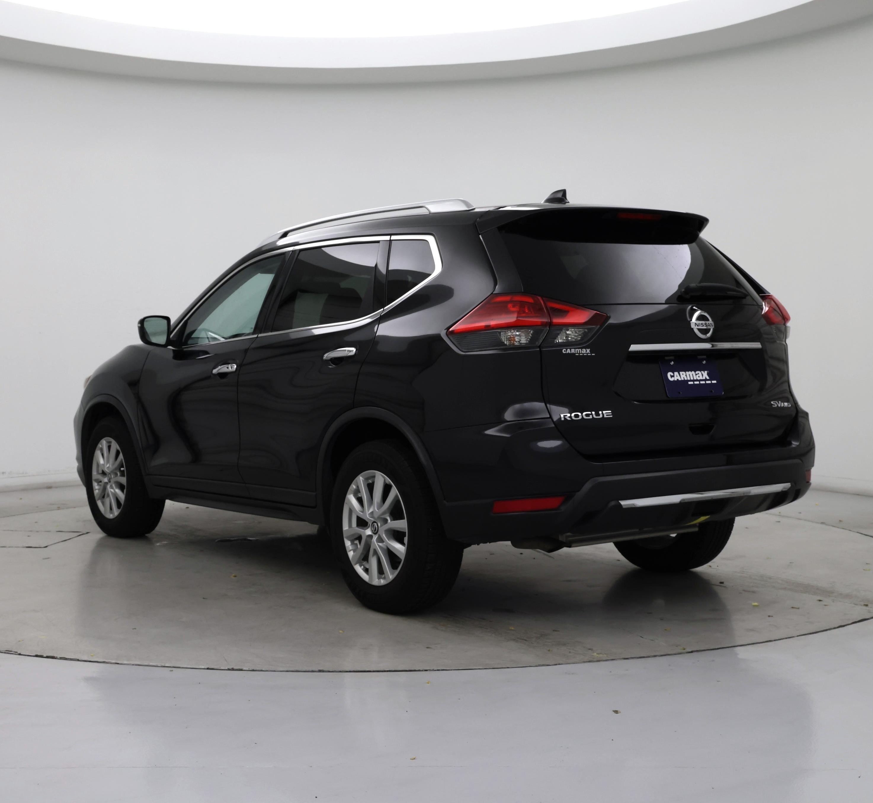 Thumbnail: 2017 Nissan Rogue - 2