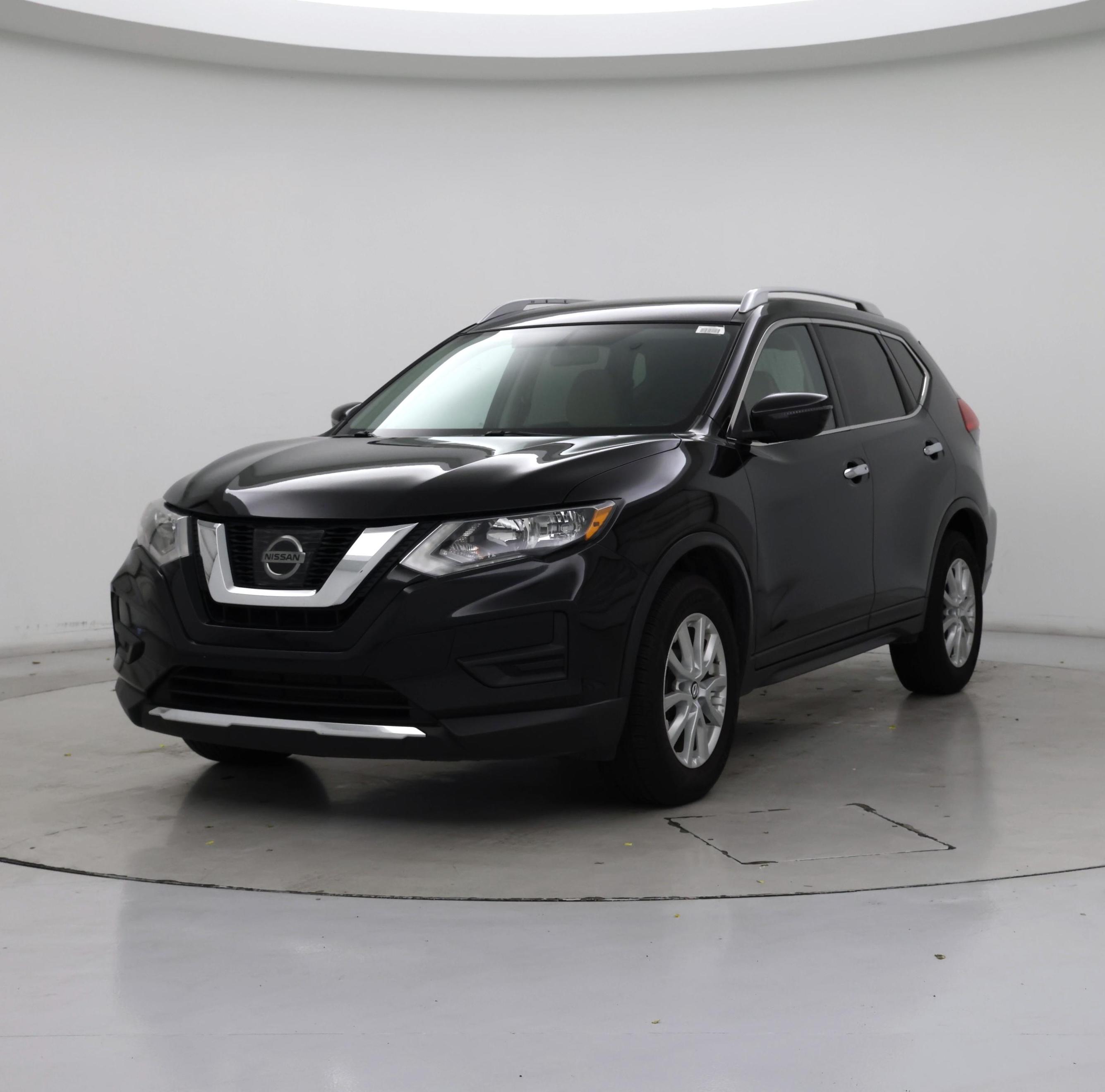 Thumbnail: 2017 Nissan Rogue - 4