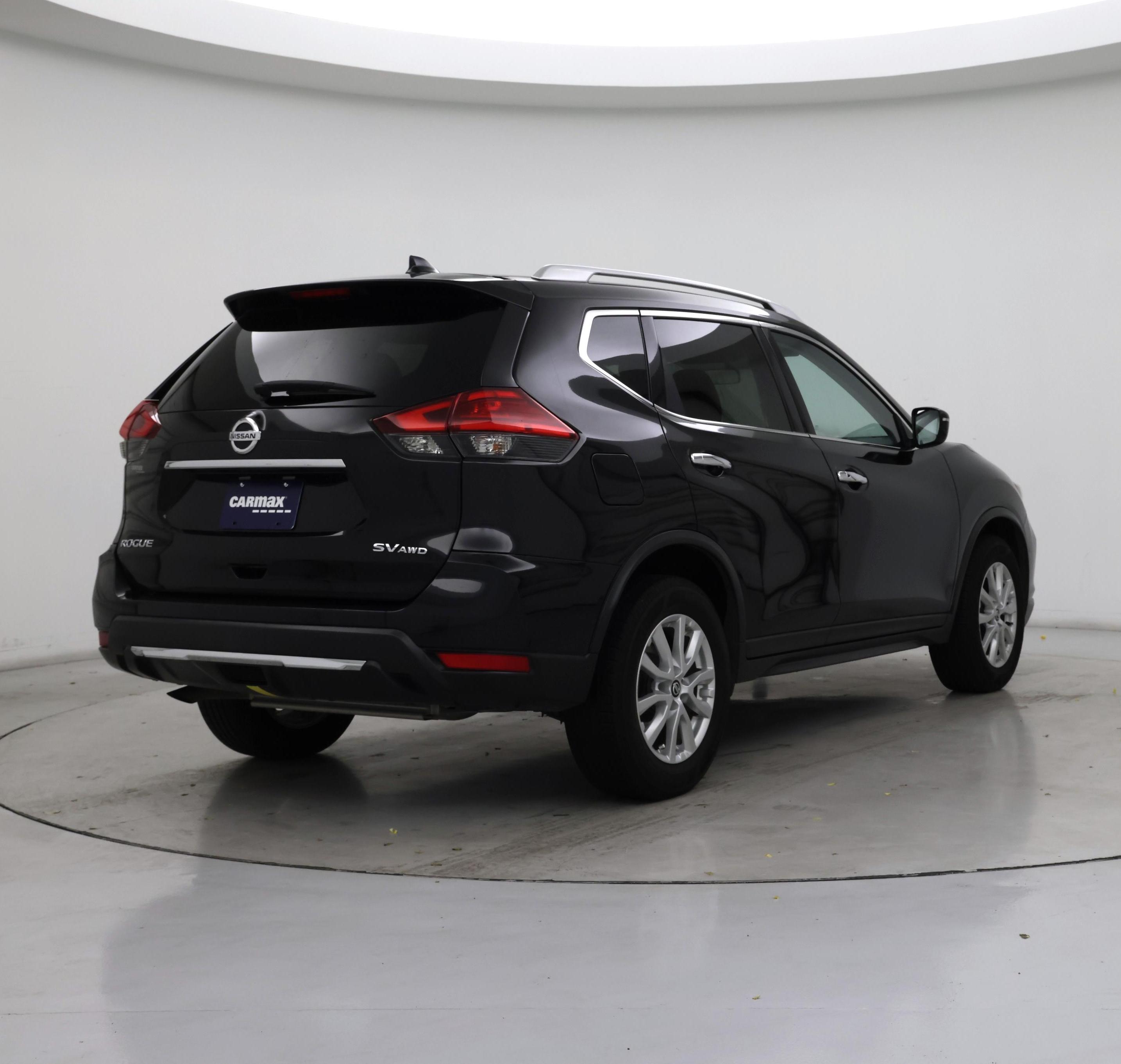 Thumbnail: 2017 Nissan Rogue - 8