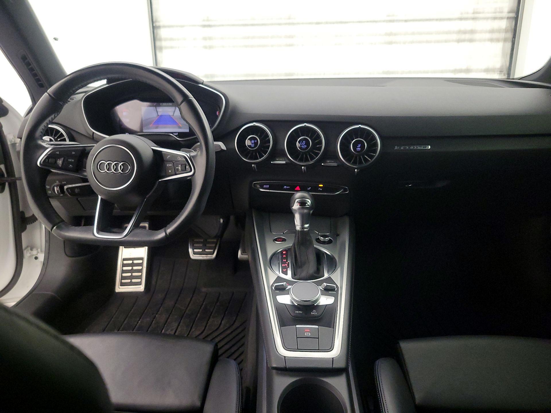 Thumbnail: 2016 Audi TT - 9