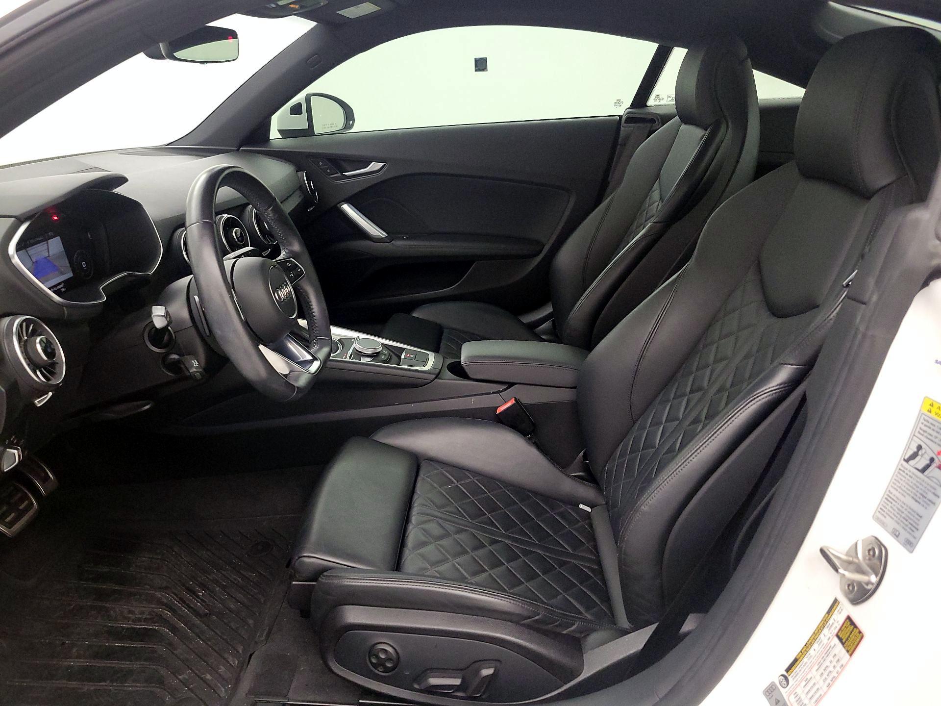 Thumbnail: 2016 Audi TT - 11