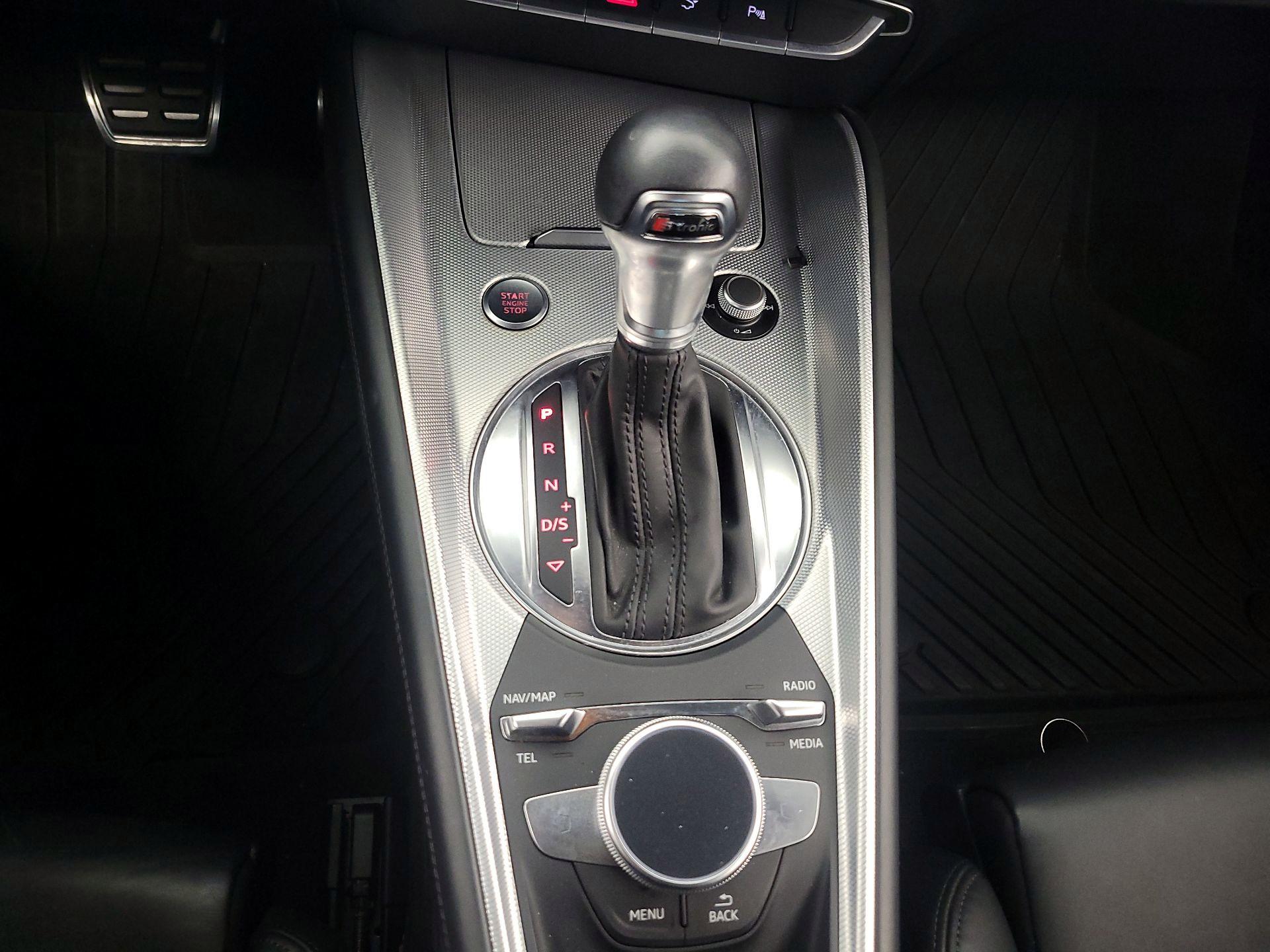 Thumbnail: 2016 Audi TT - 18