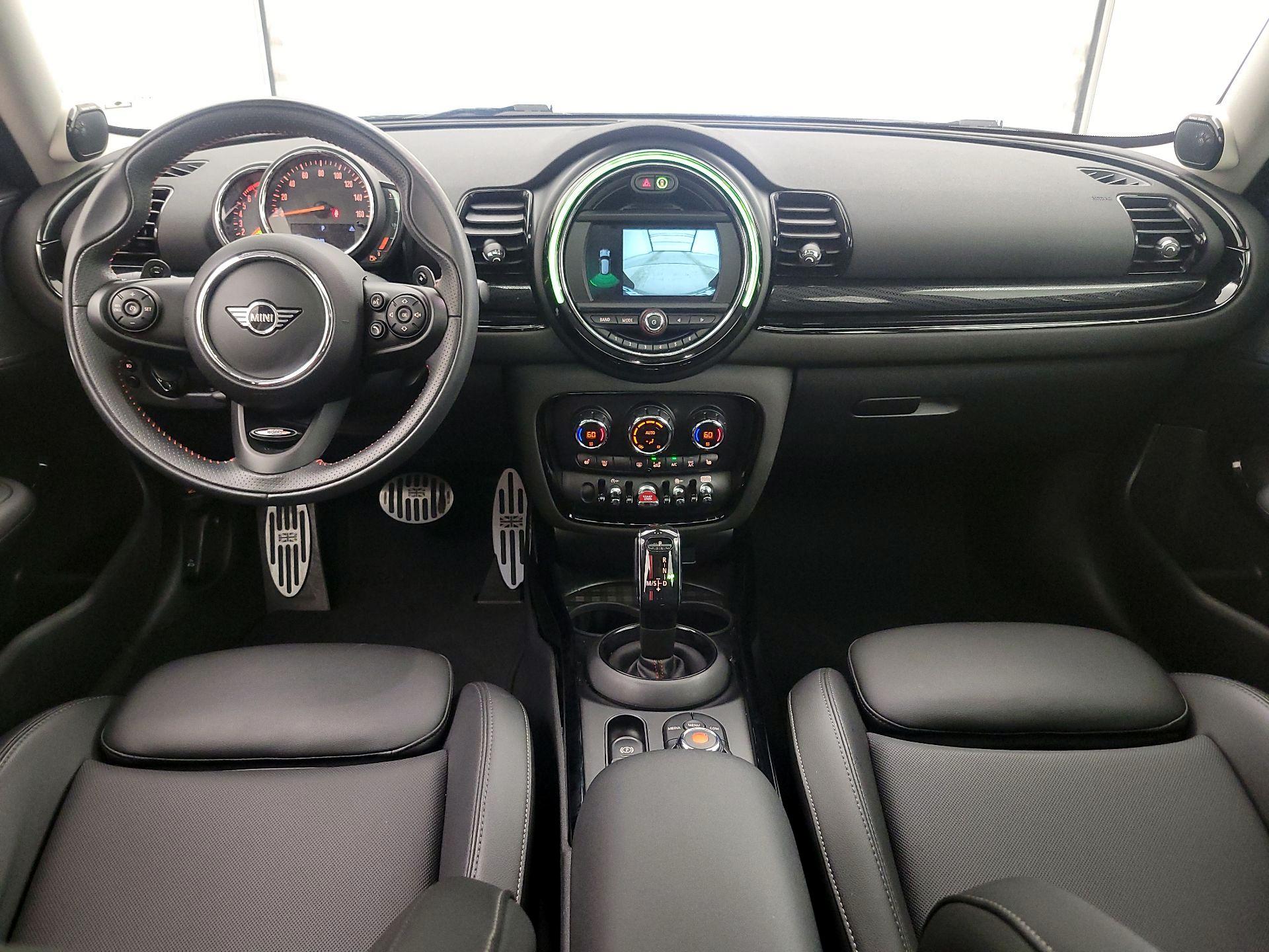 Thumbnail: 2020 MINI Cooper Clubman - 9