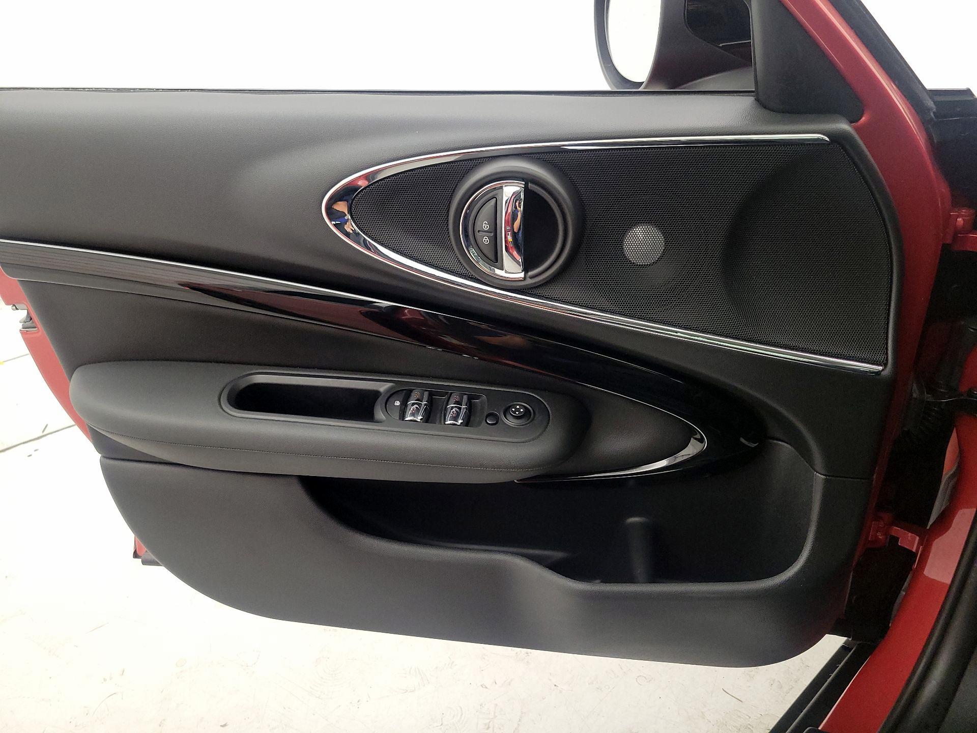 Thumbnail: 2020 MINI Cooper Clubman - 12
