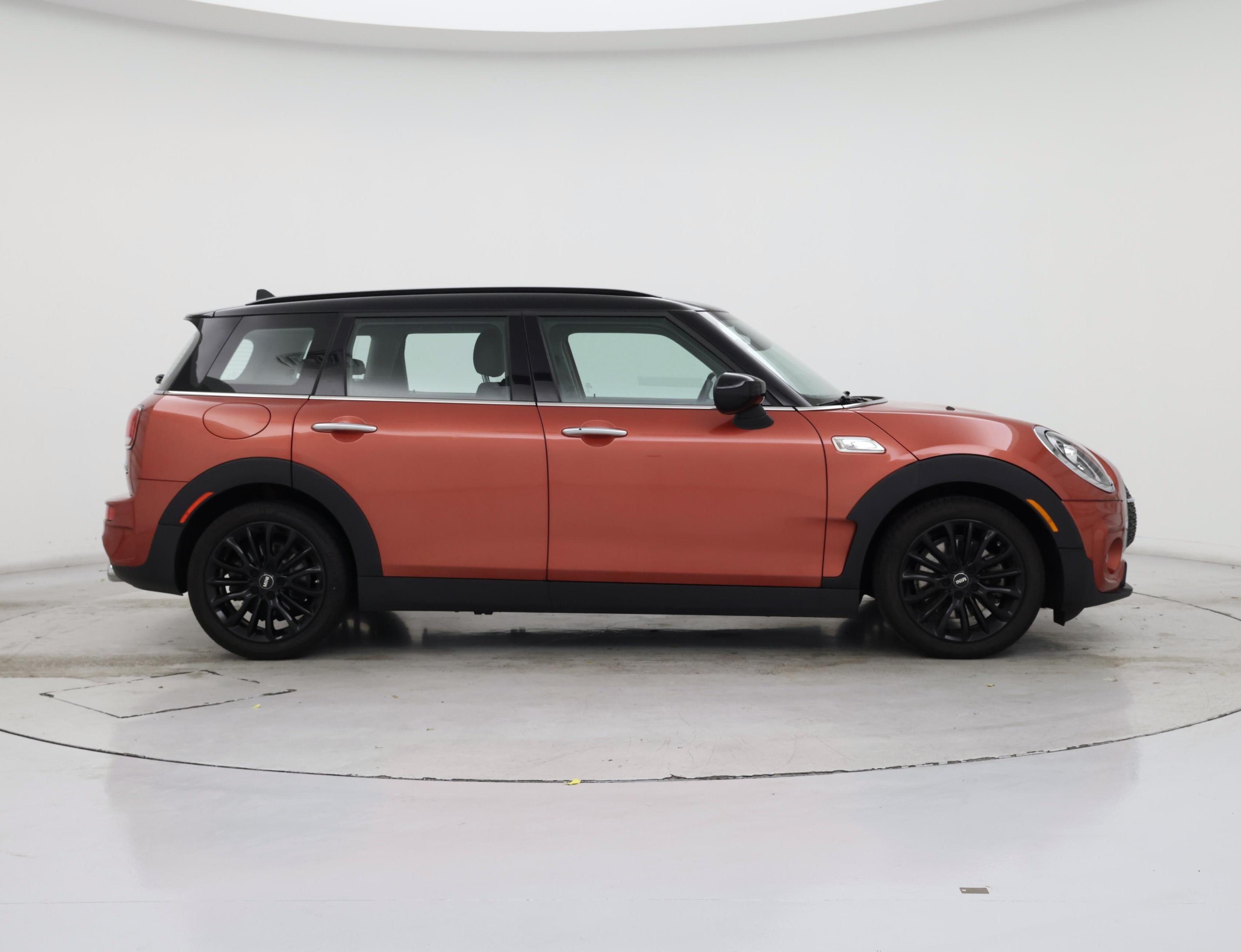 Thumbnail: 2020 MINI Cooper Clubman - 7
