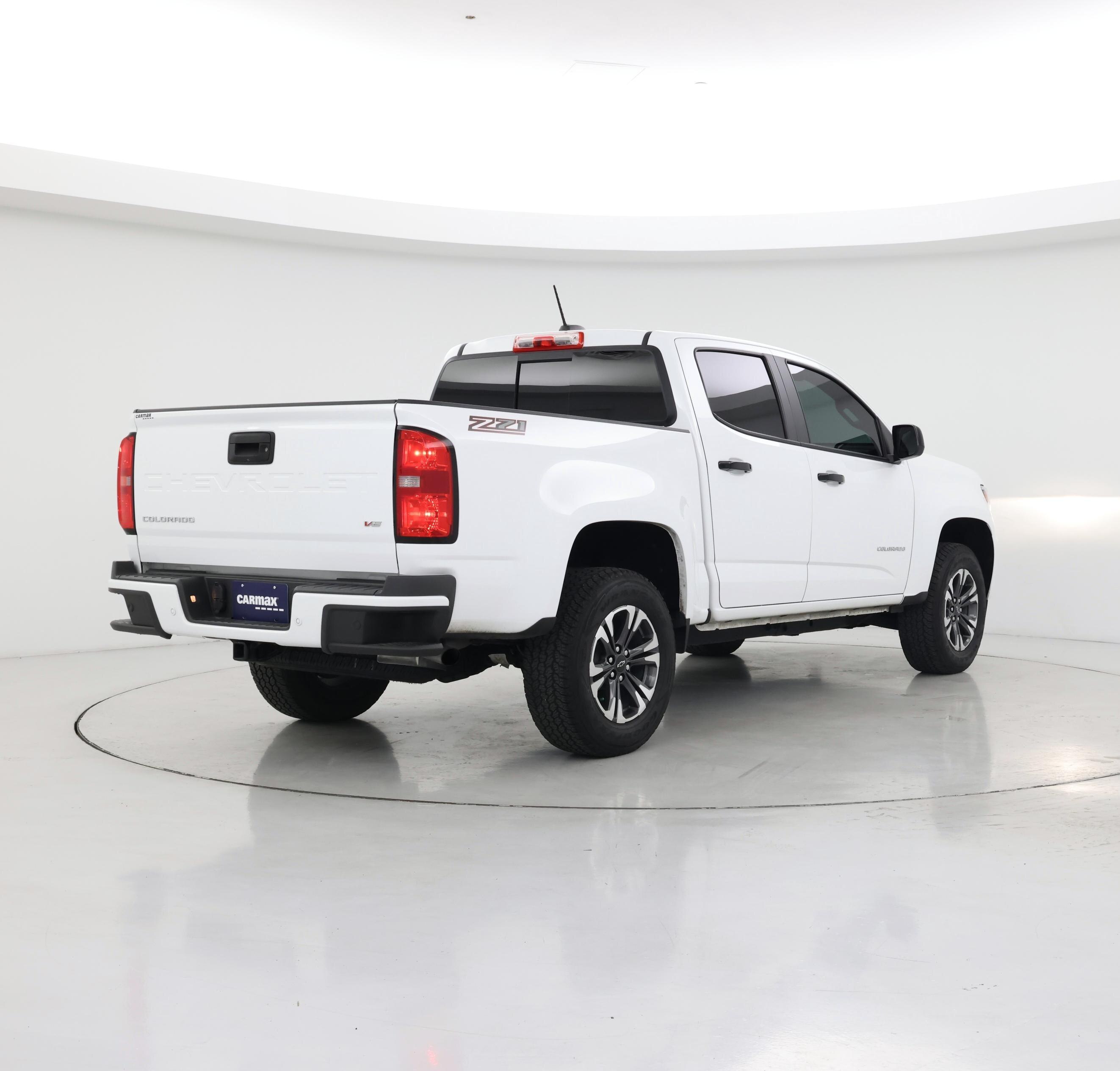 Thumbnail: 2022 Chevrolet Colorado - 8