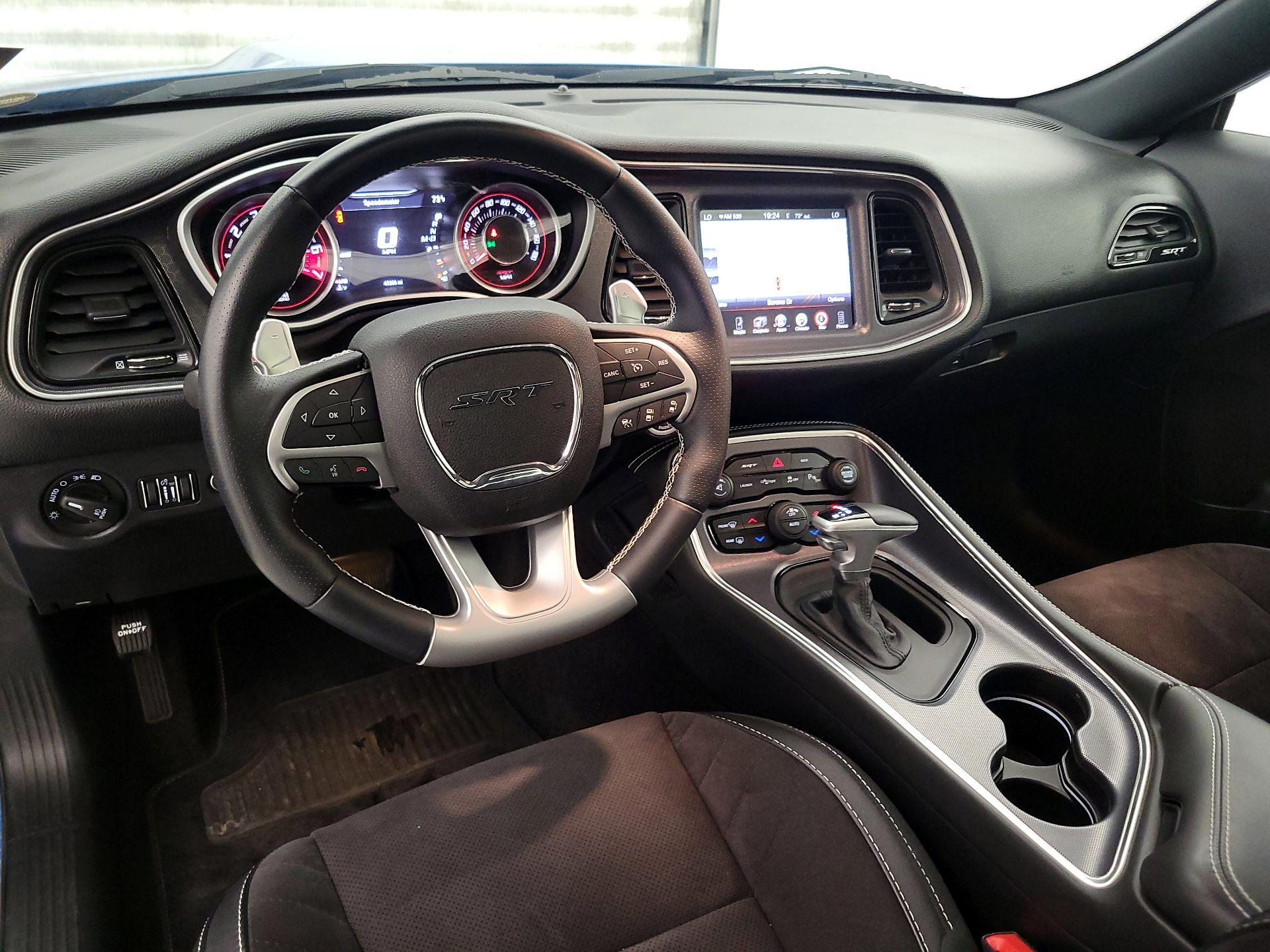 Thumbnail: 2015 Dodge Challenger - 9